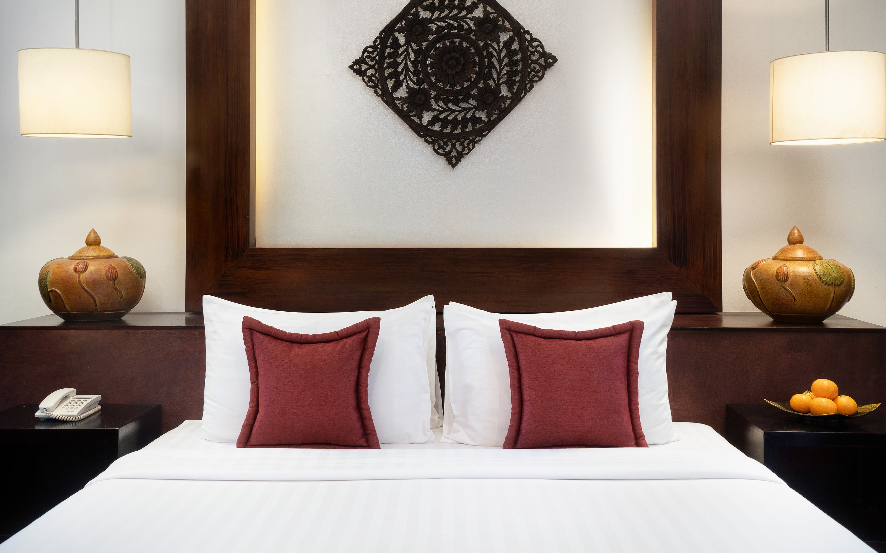 Room King Size Bed