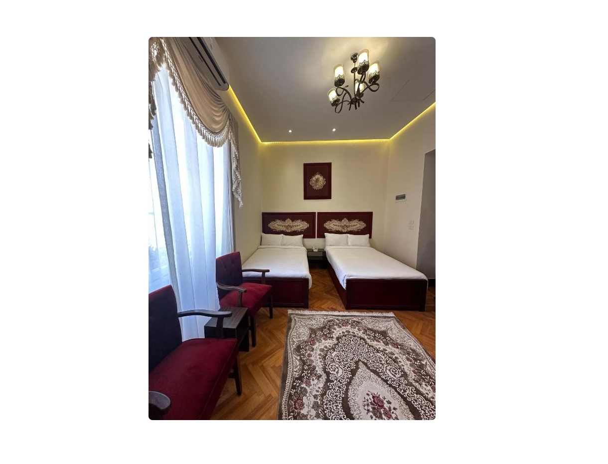 Double Deluxe King Bed