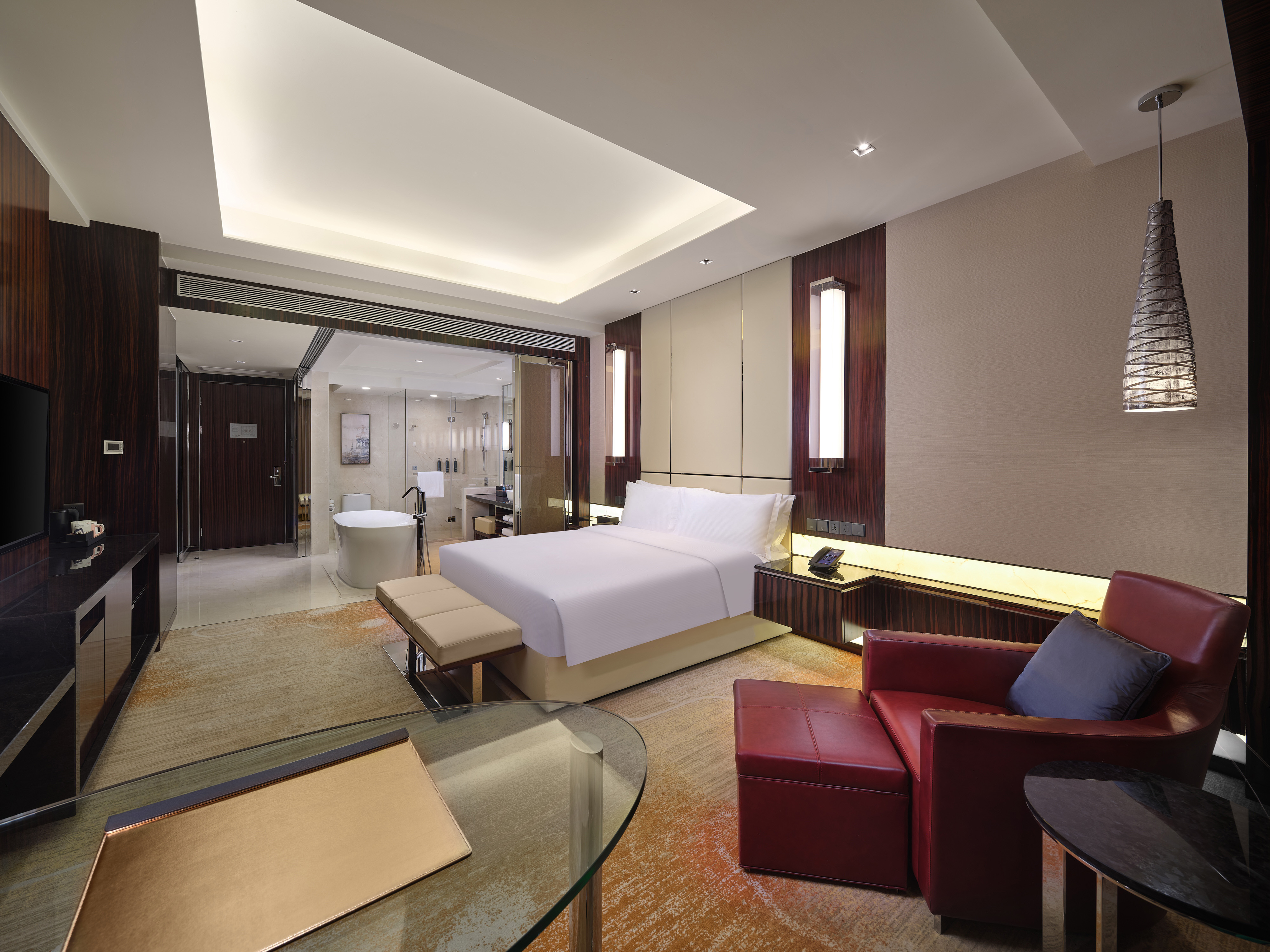 Double Guest Room King Bed