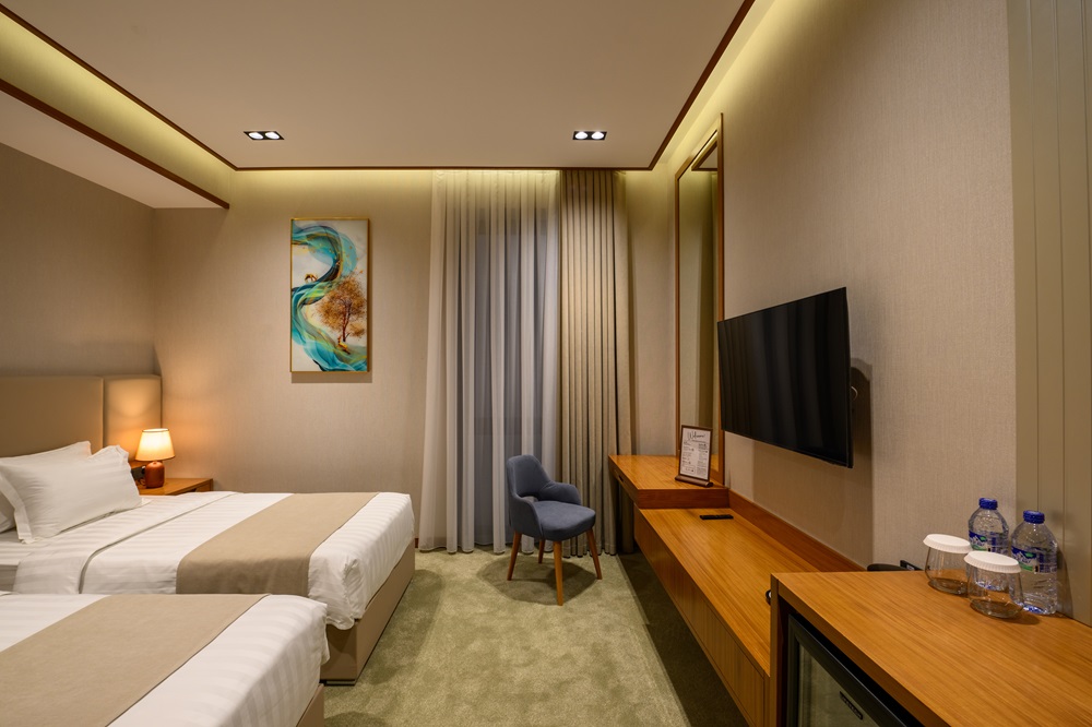 Double or Twin Standard