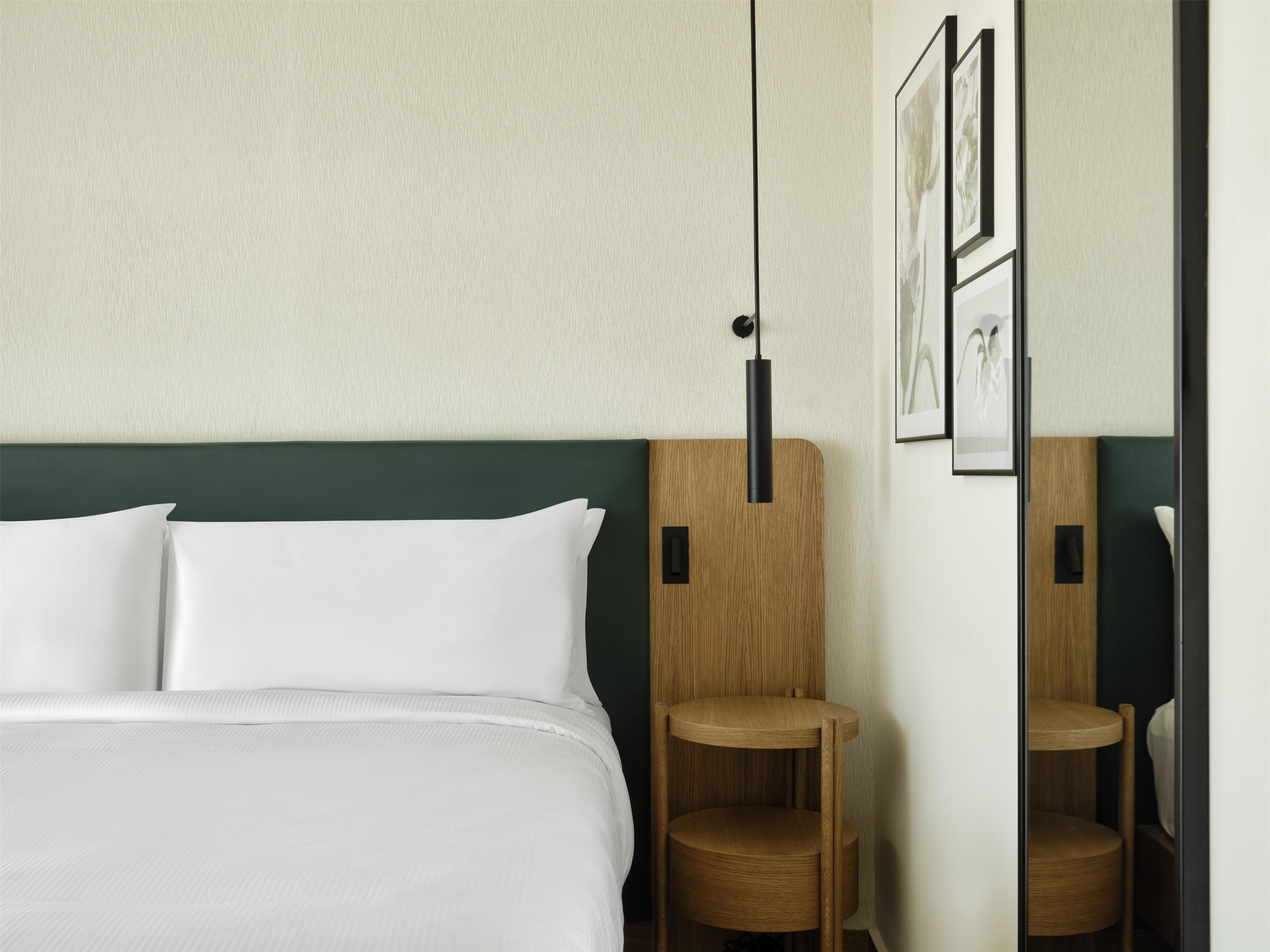 Double Sea View King Bed