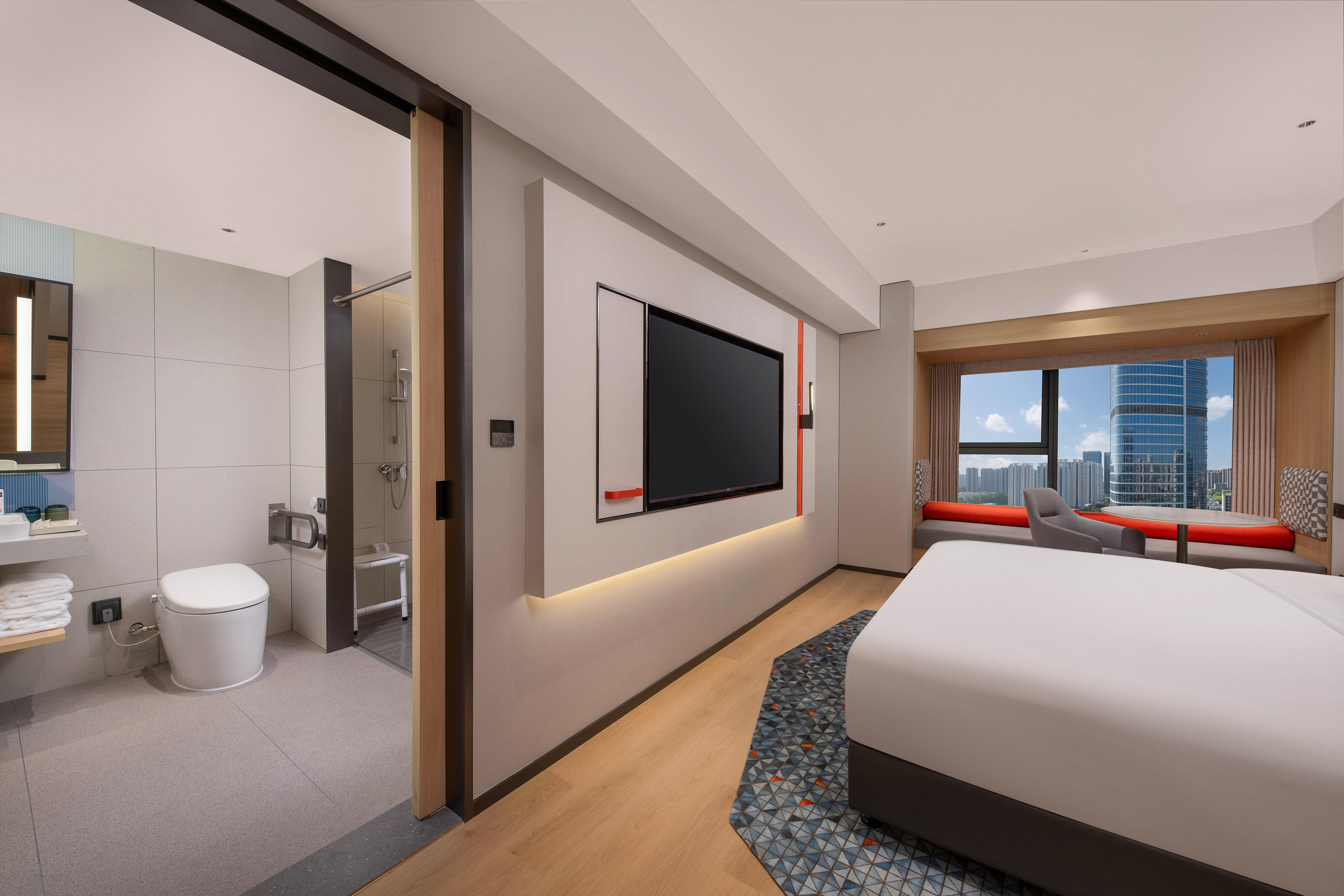 Double Accessible King Size Bed