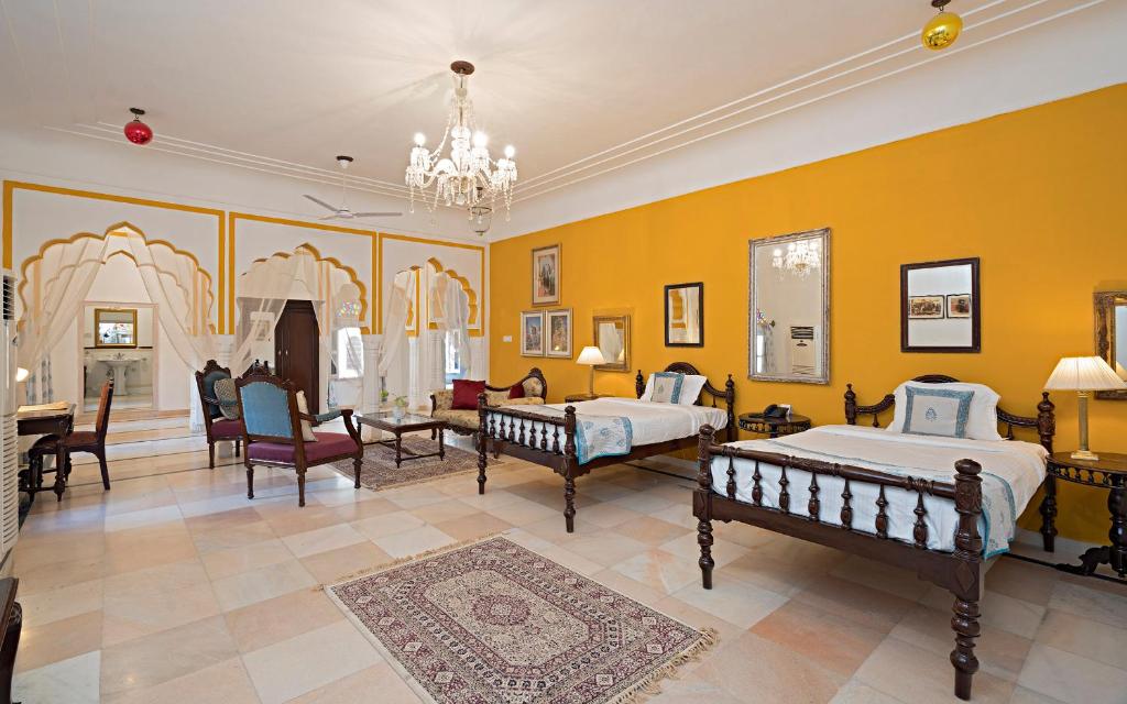 Double or Twin Deluxe