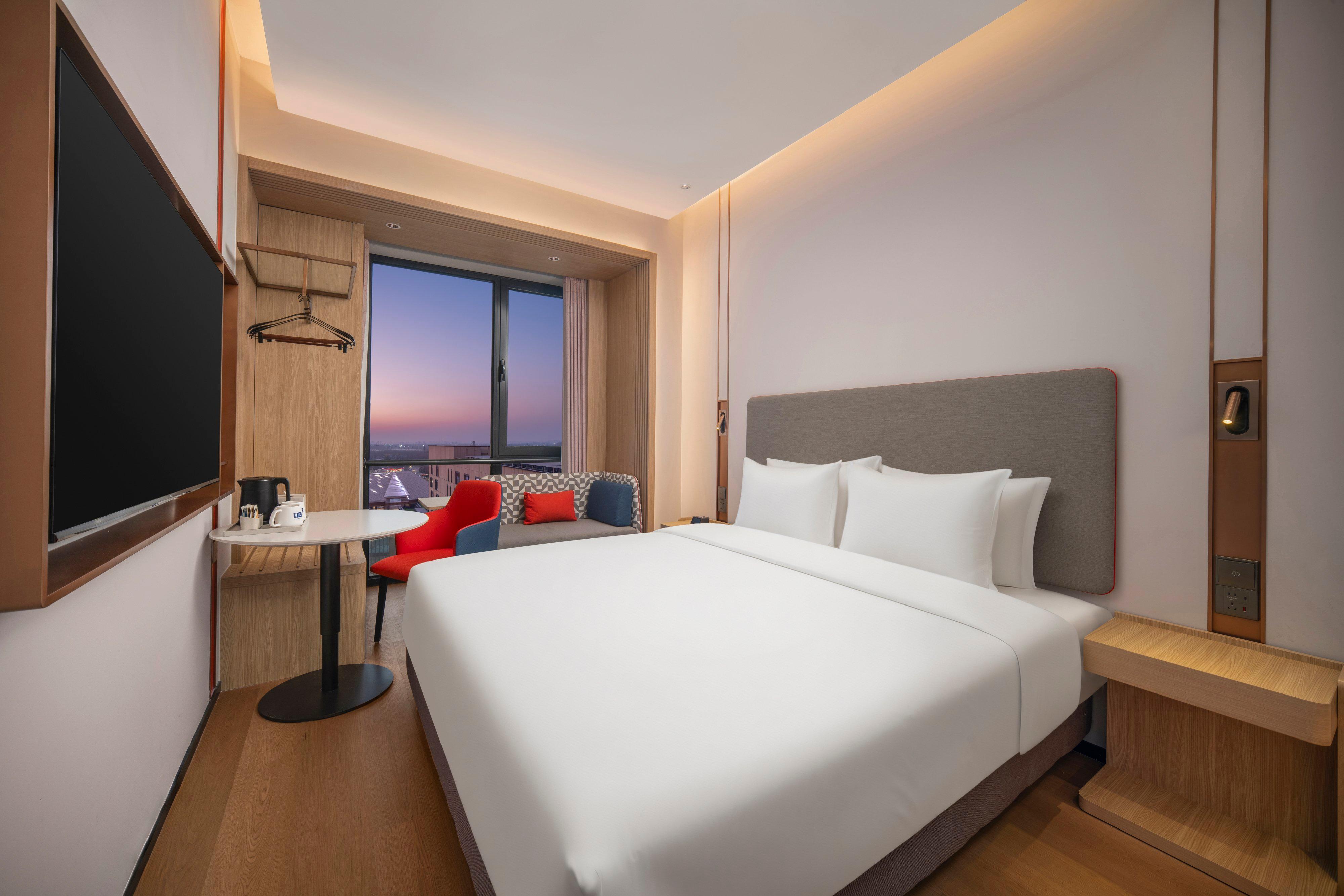 Double King Size Bed