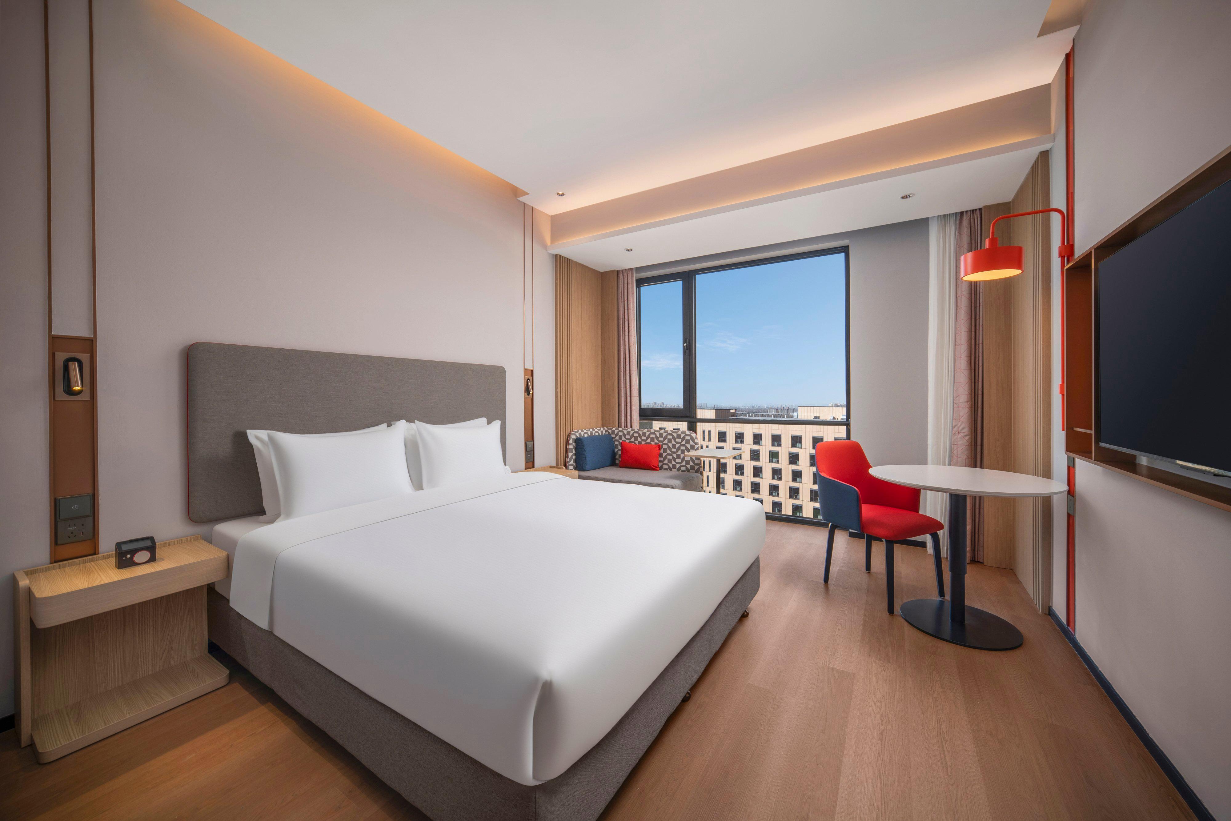 Double King Size Bed