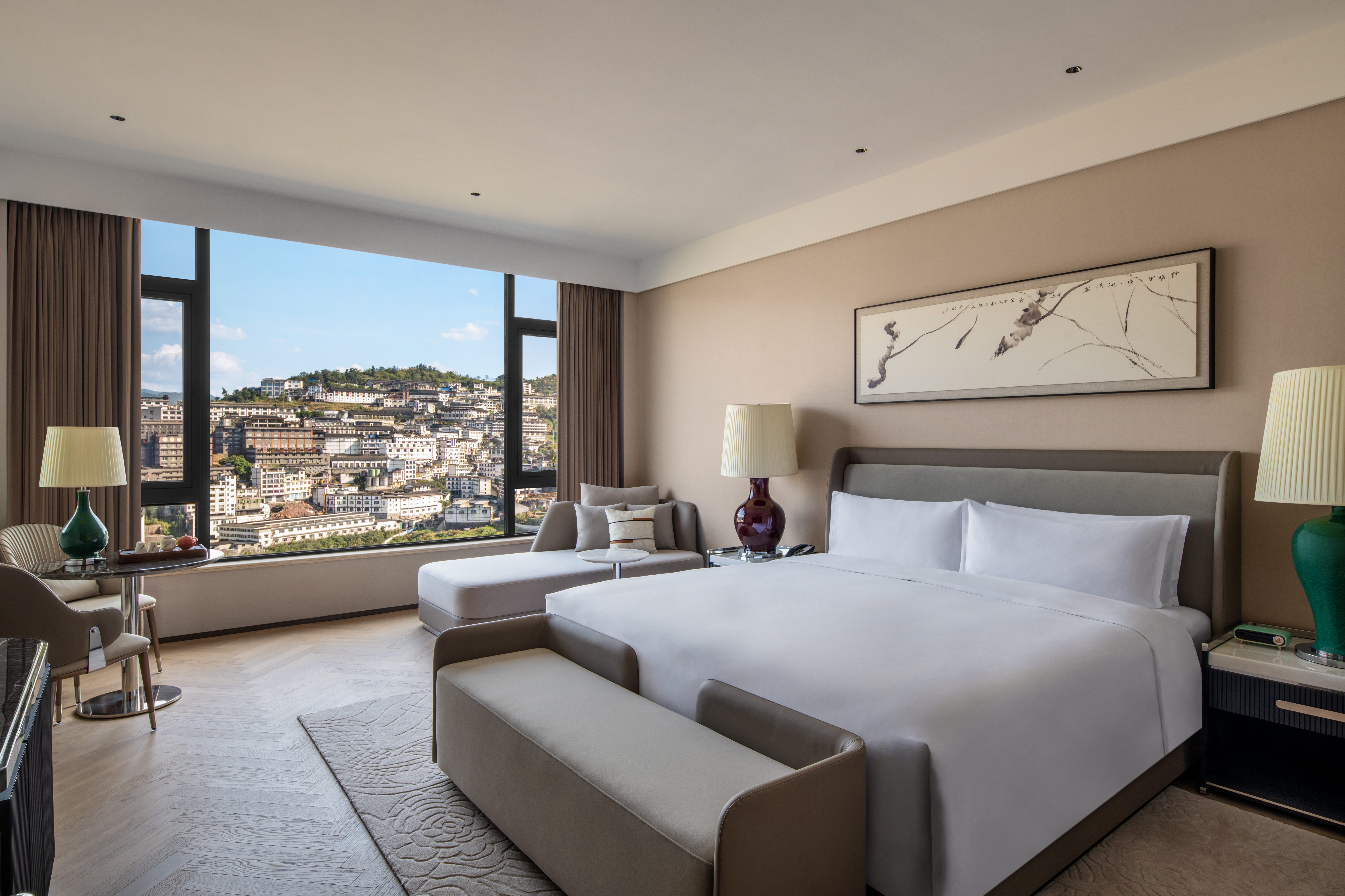 Double Classic Mountain View