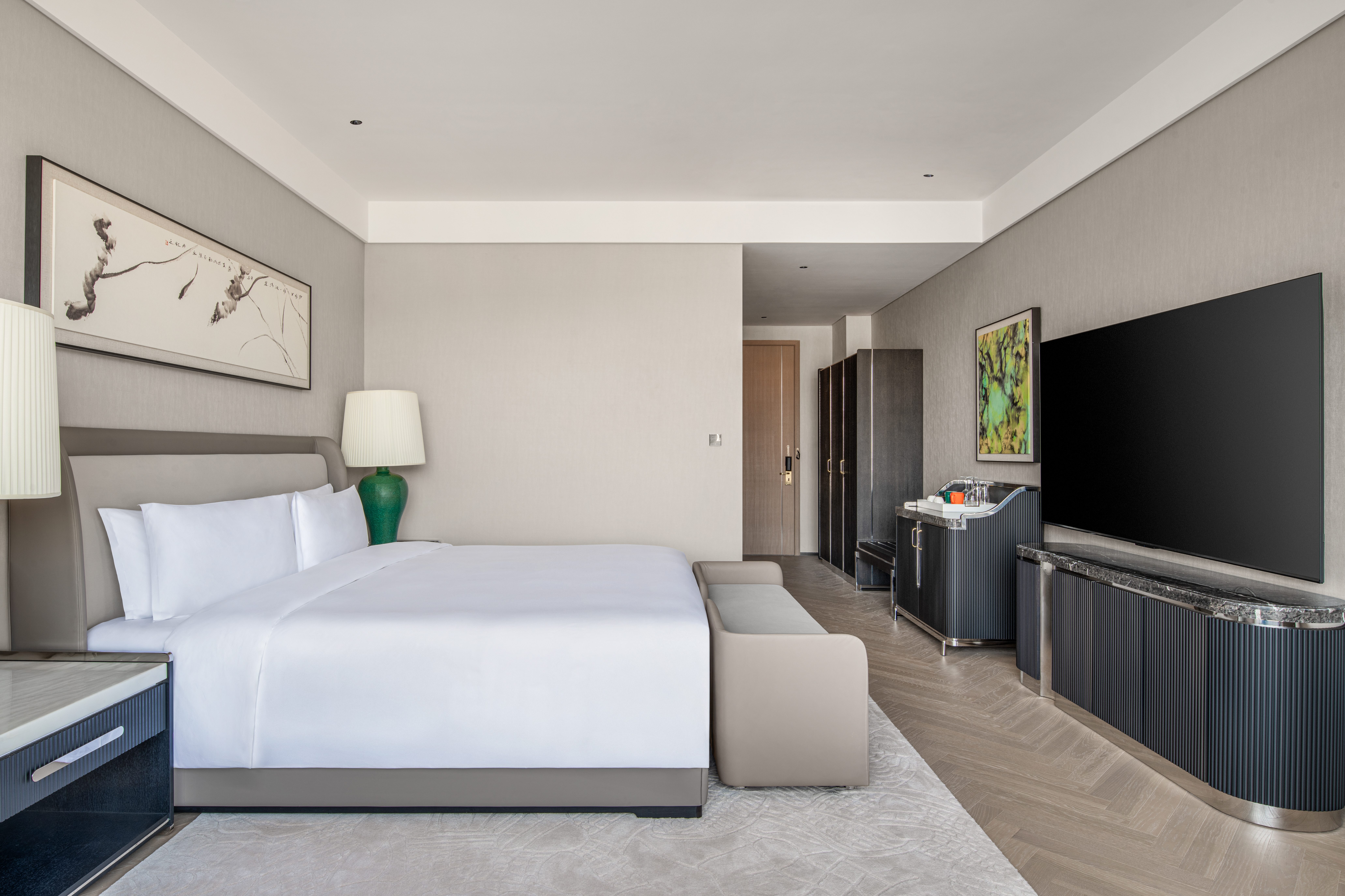 Double Classic Mountain View