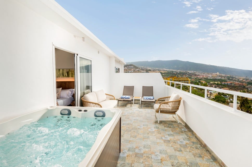 House Penthouse Deluxe