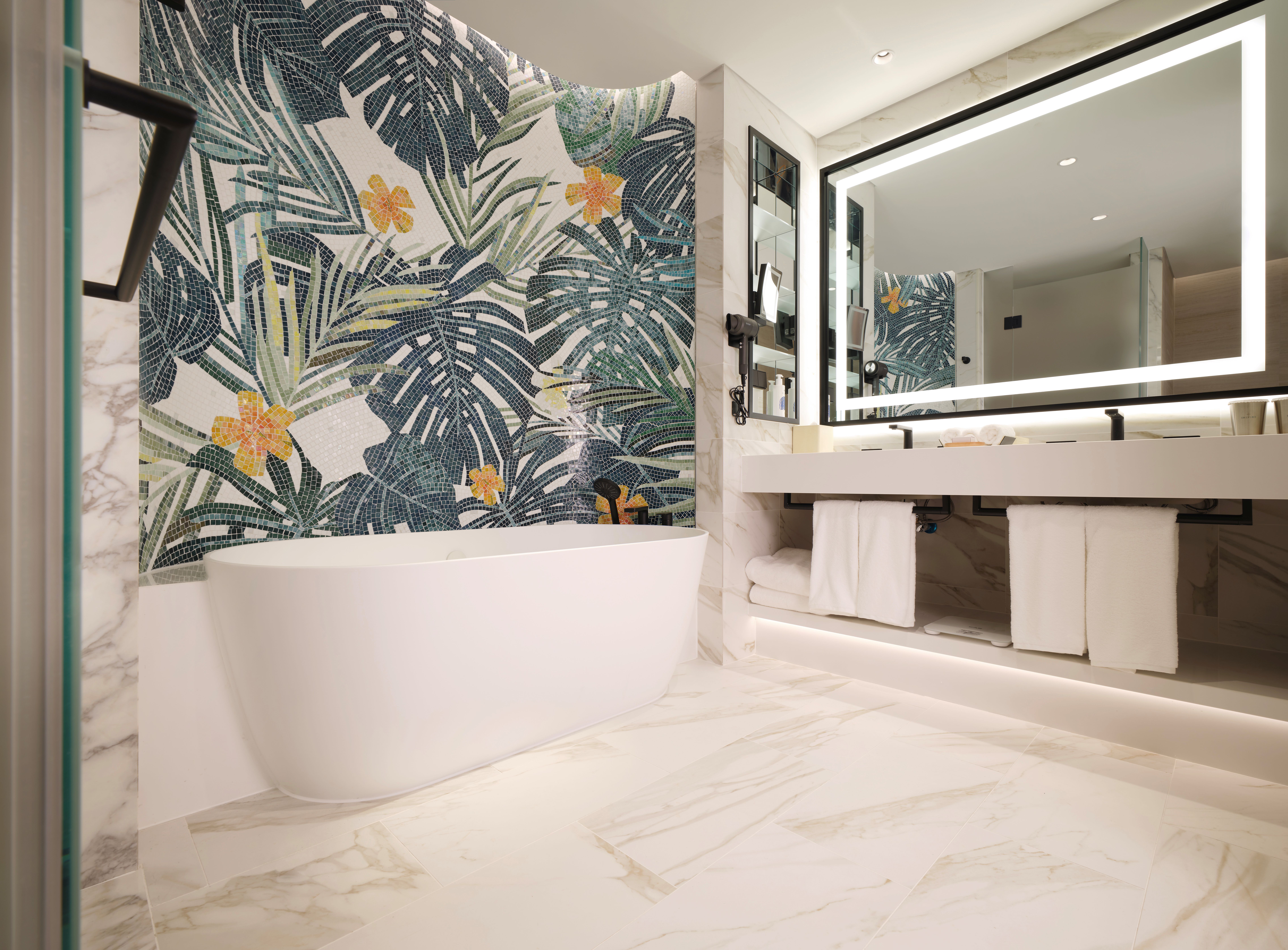 Twin Deluxe Queen Bed