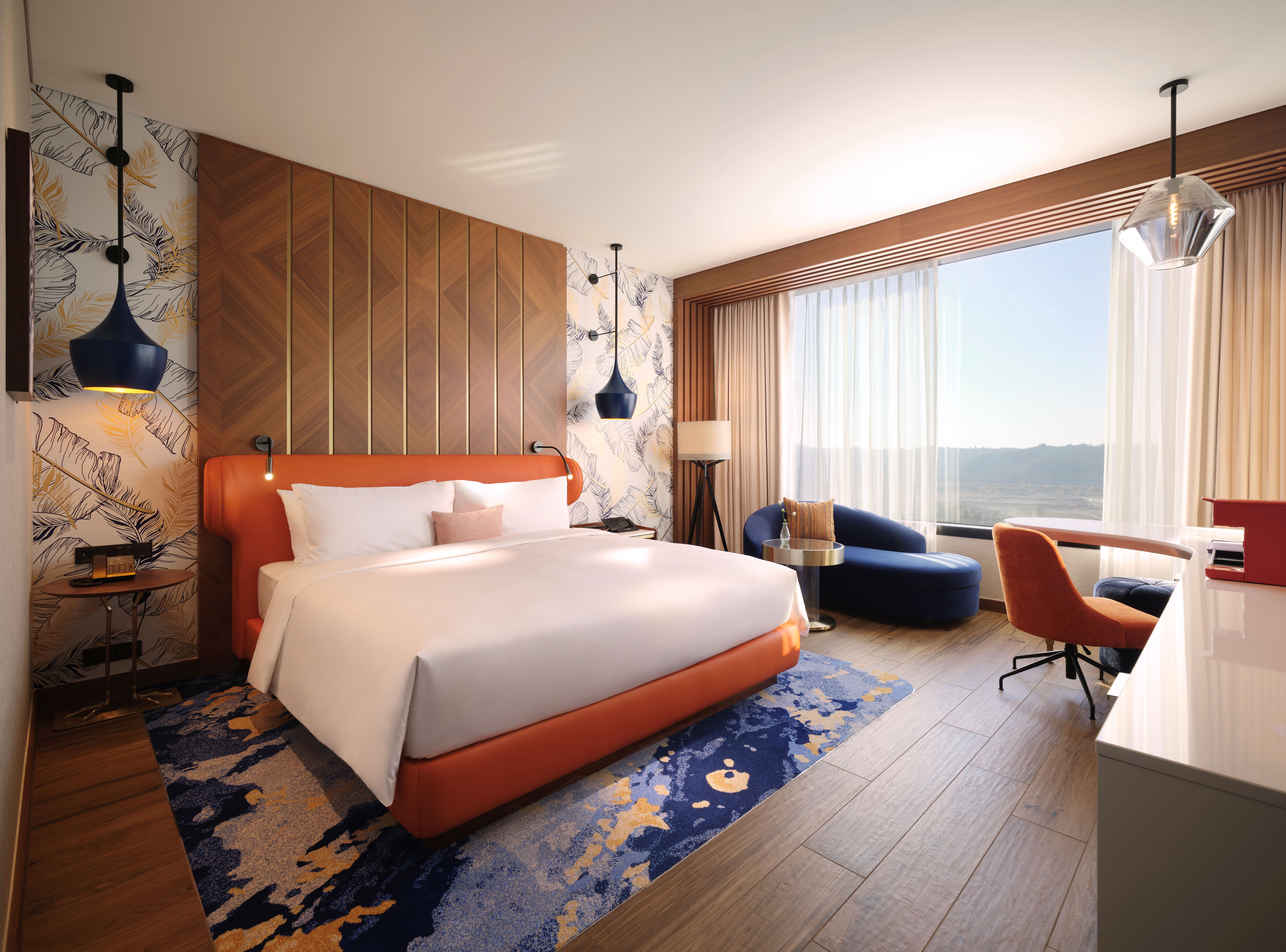 Double Deluxe King Bed