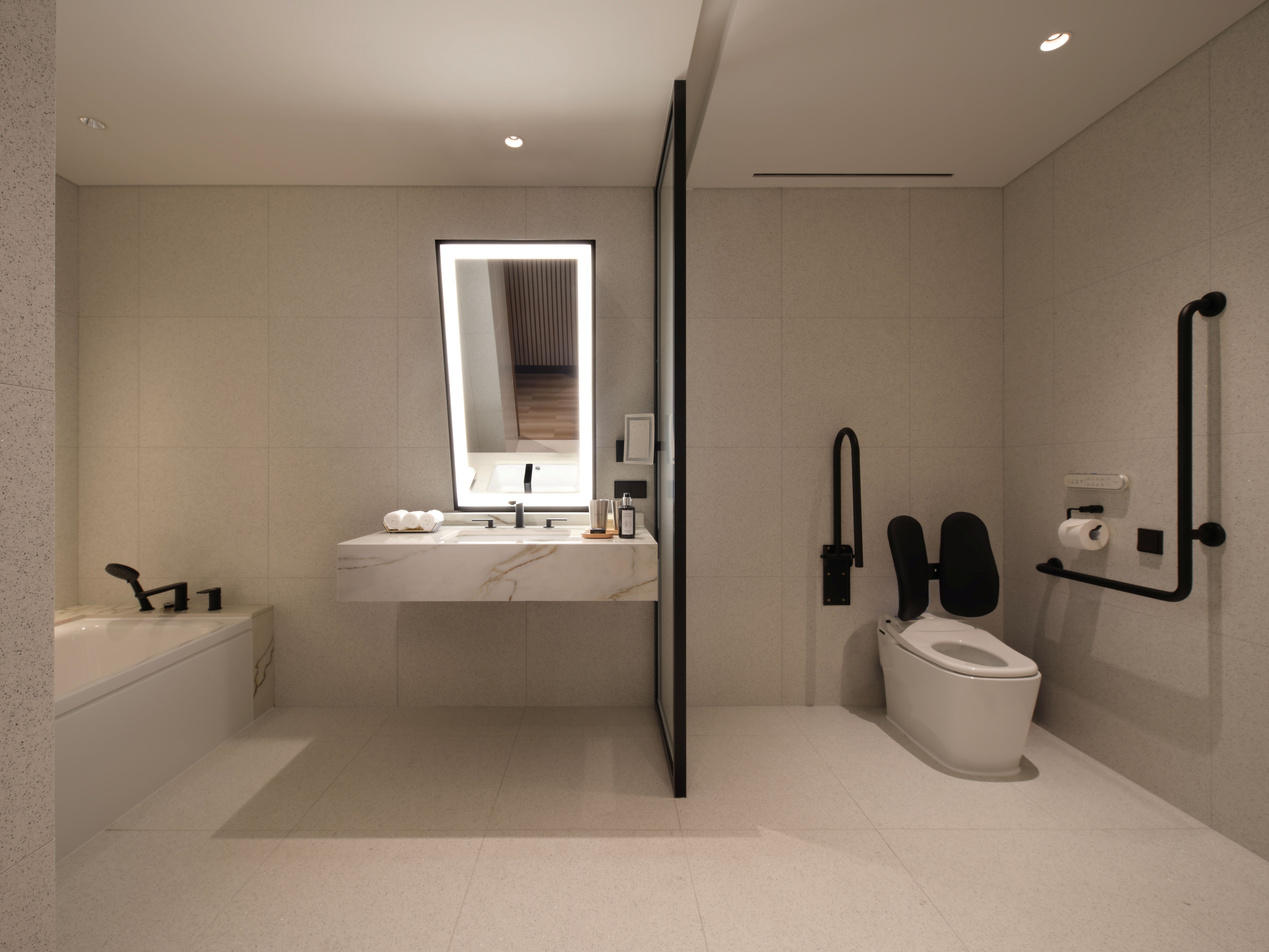 Double Accessible King Size Bed