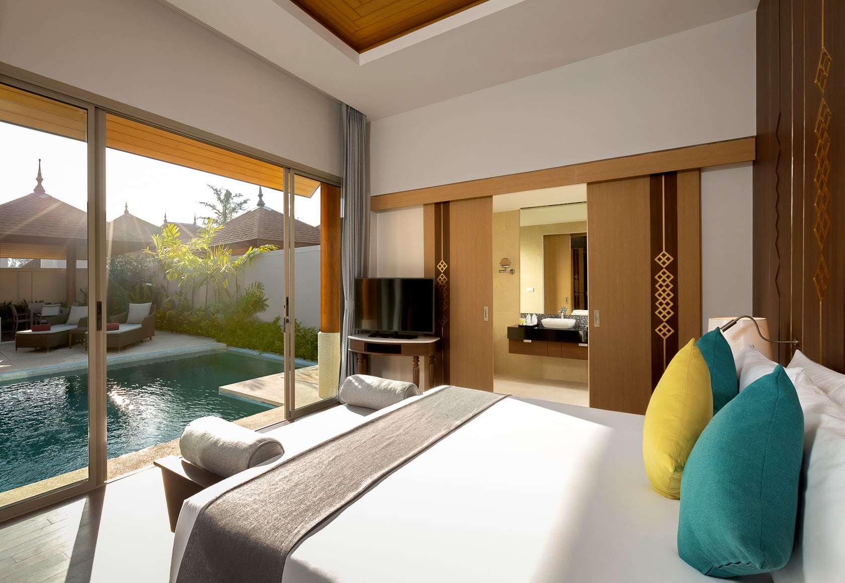 Suite Two Bedrooms
