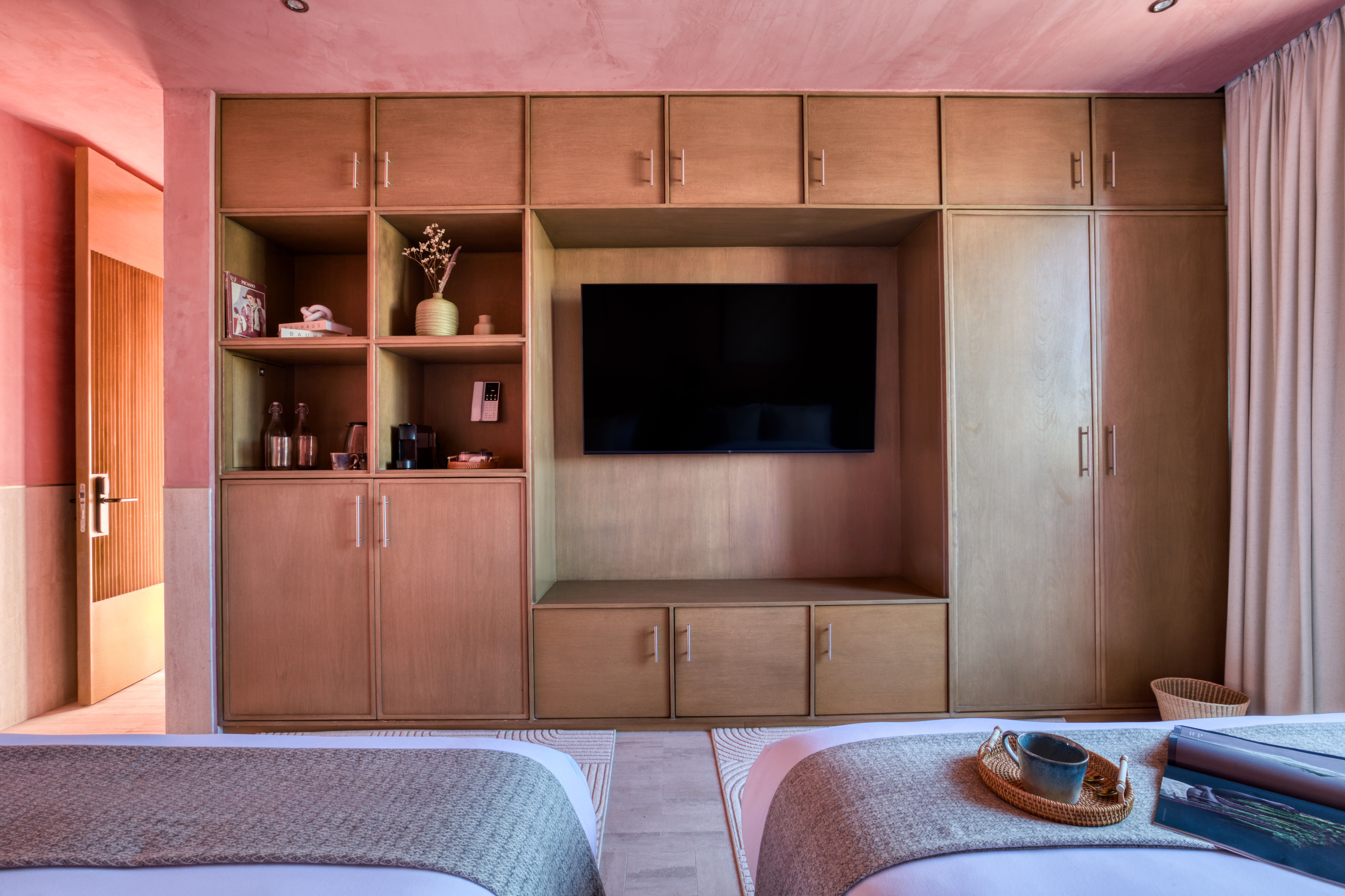 Suite Deluxe Two Beds