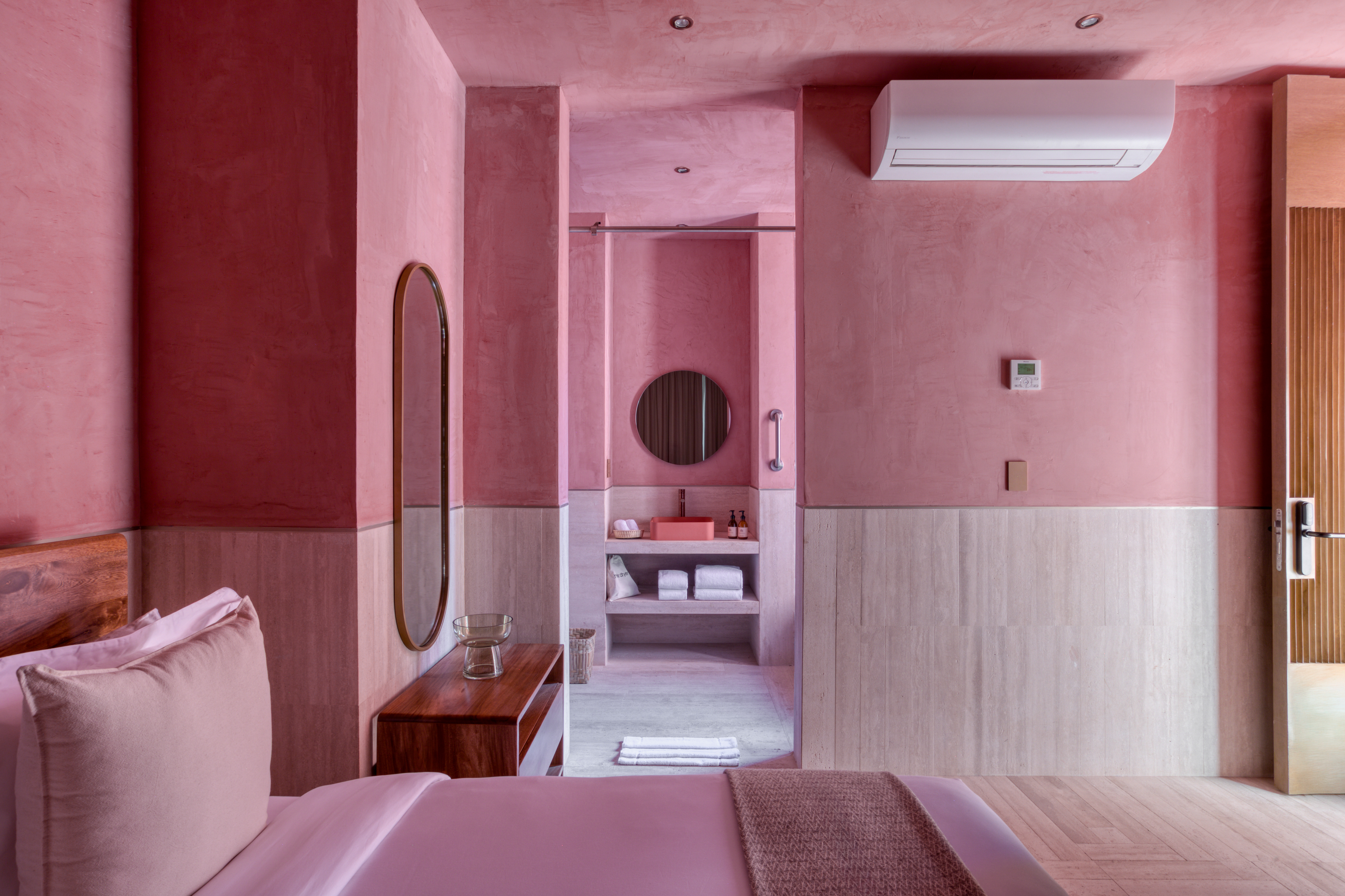 Suite Deluxe Two Beds