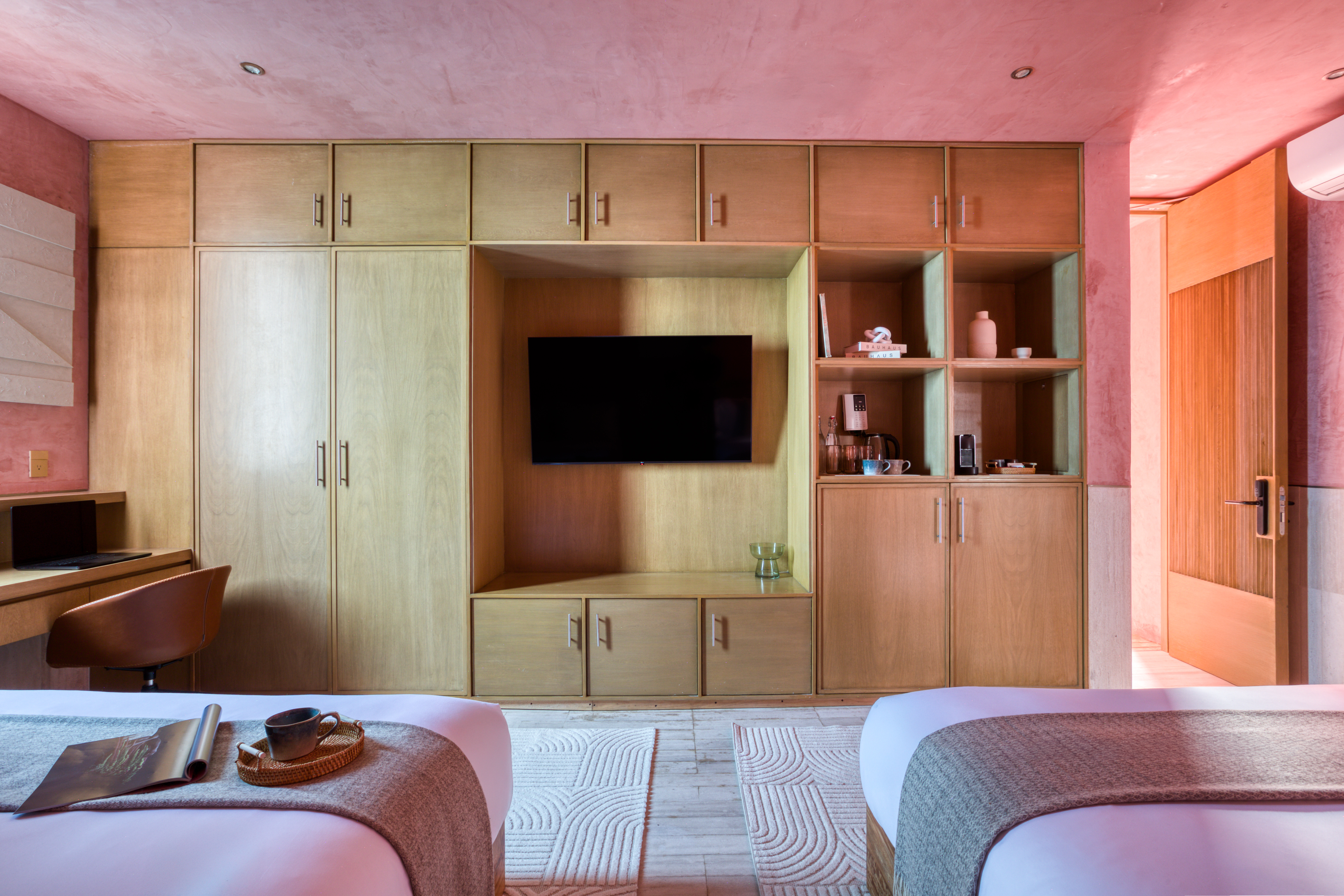 Room Deluxe Two Beds