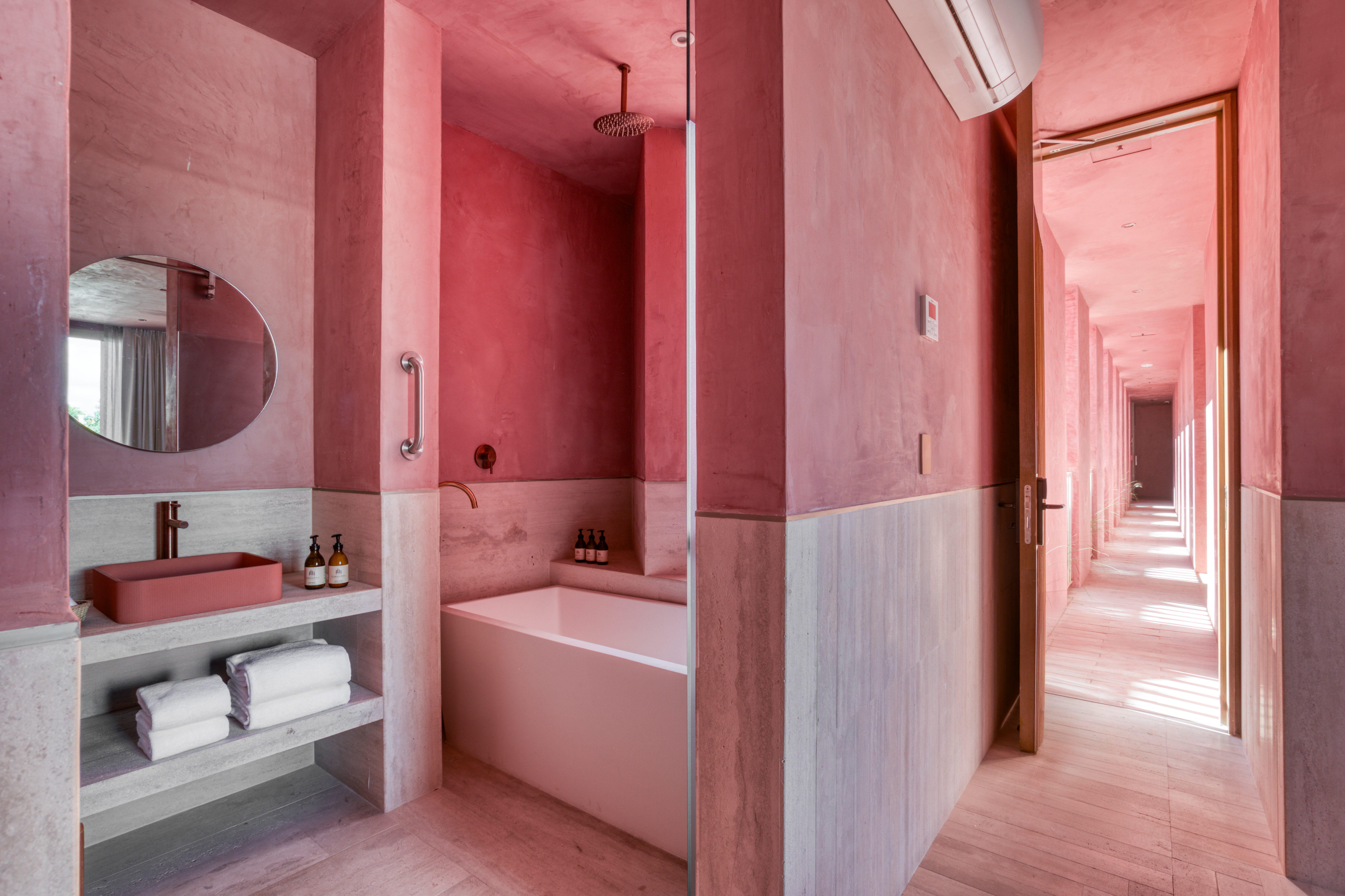 Suite Deluxe Two Beds