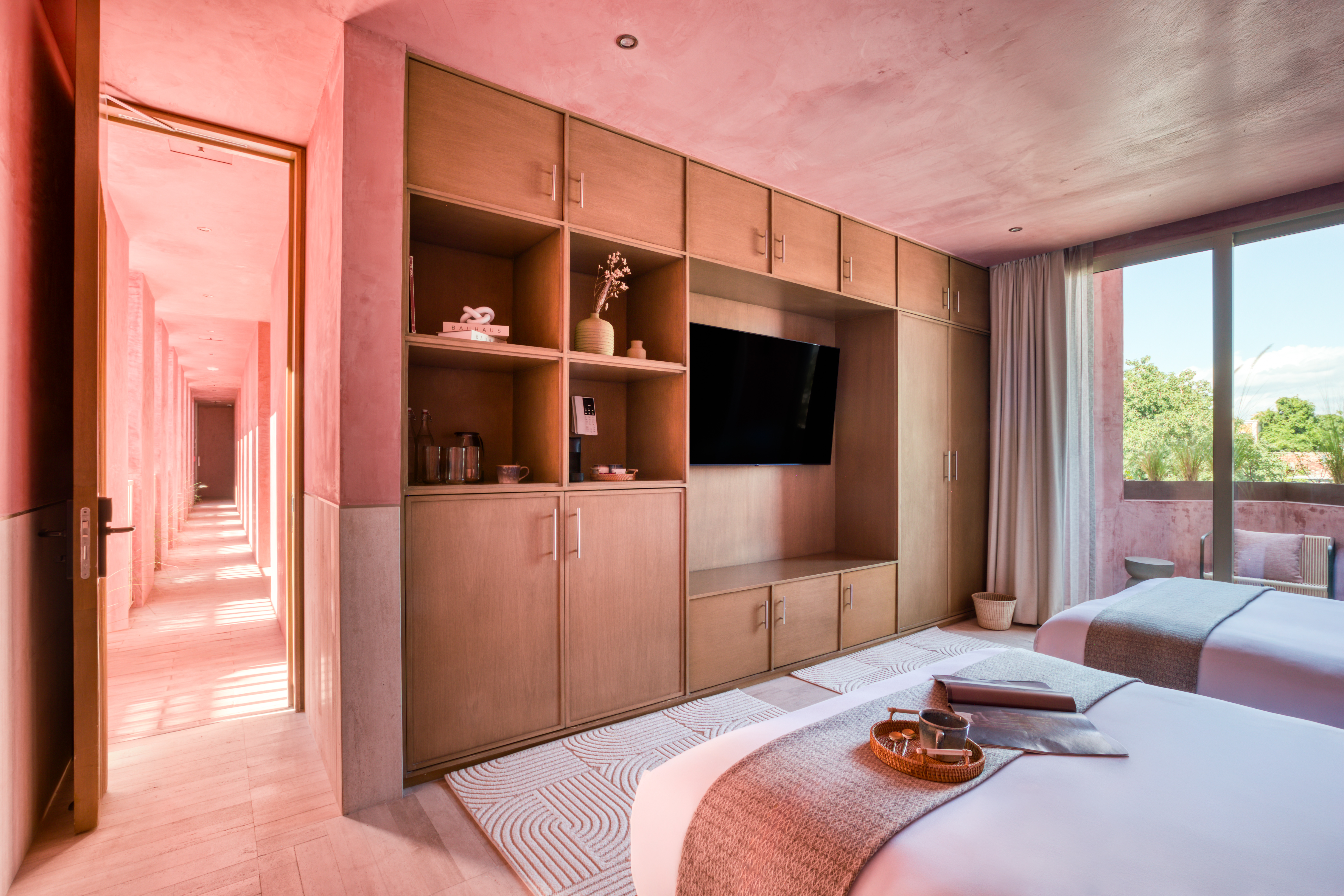 Suite Deluxe Two Beds