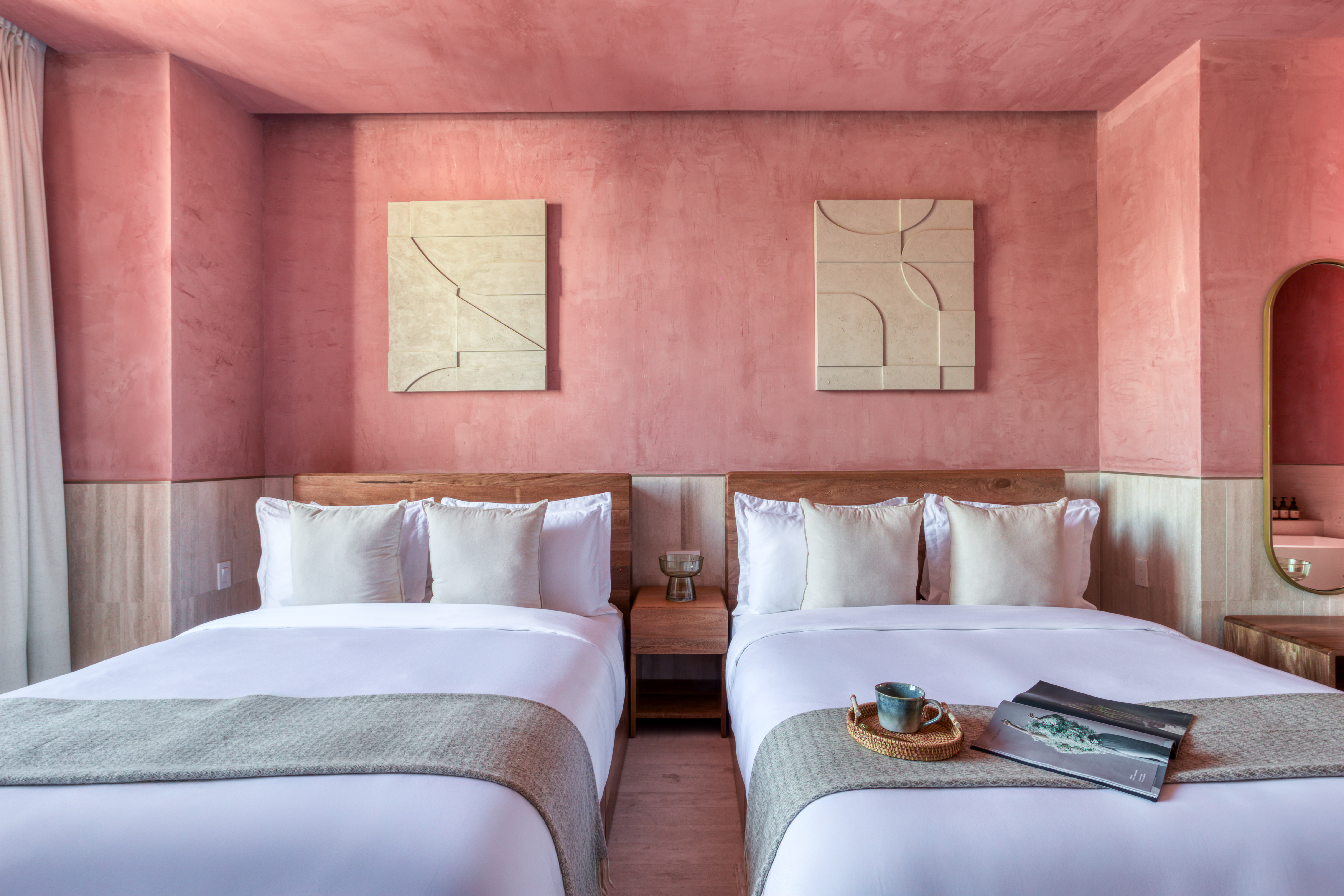 Suite Deluxe Two Beds