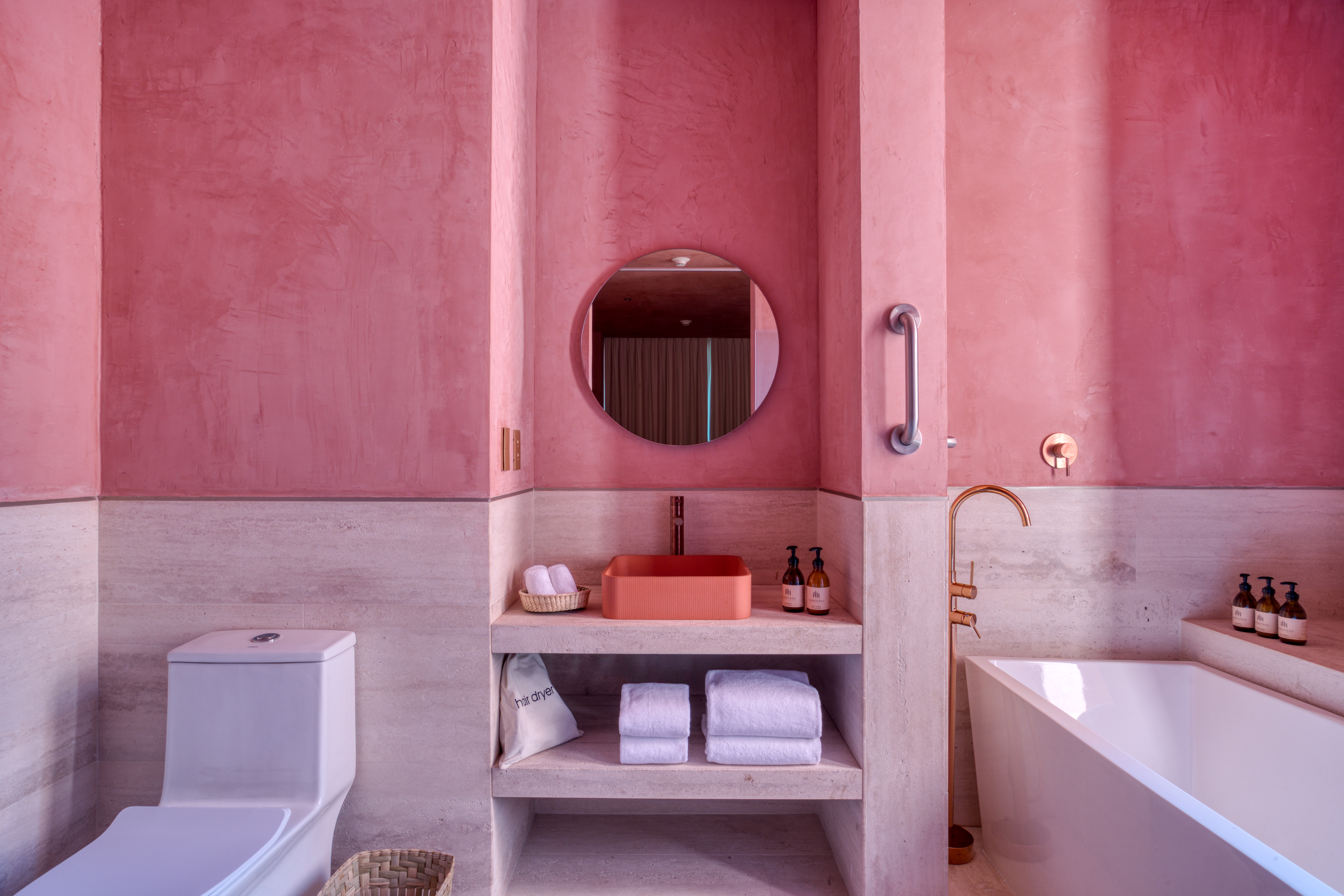 Suite Deluxe Two Beds