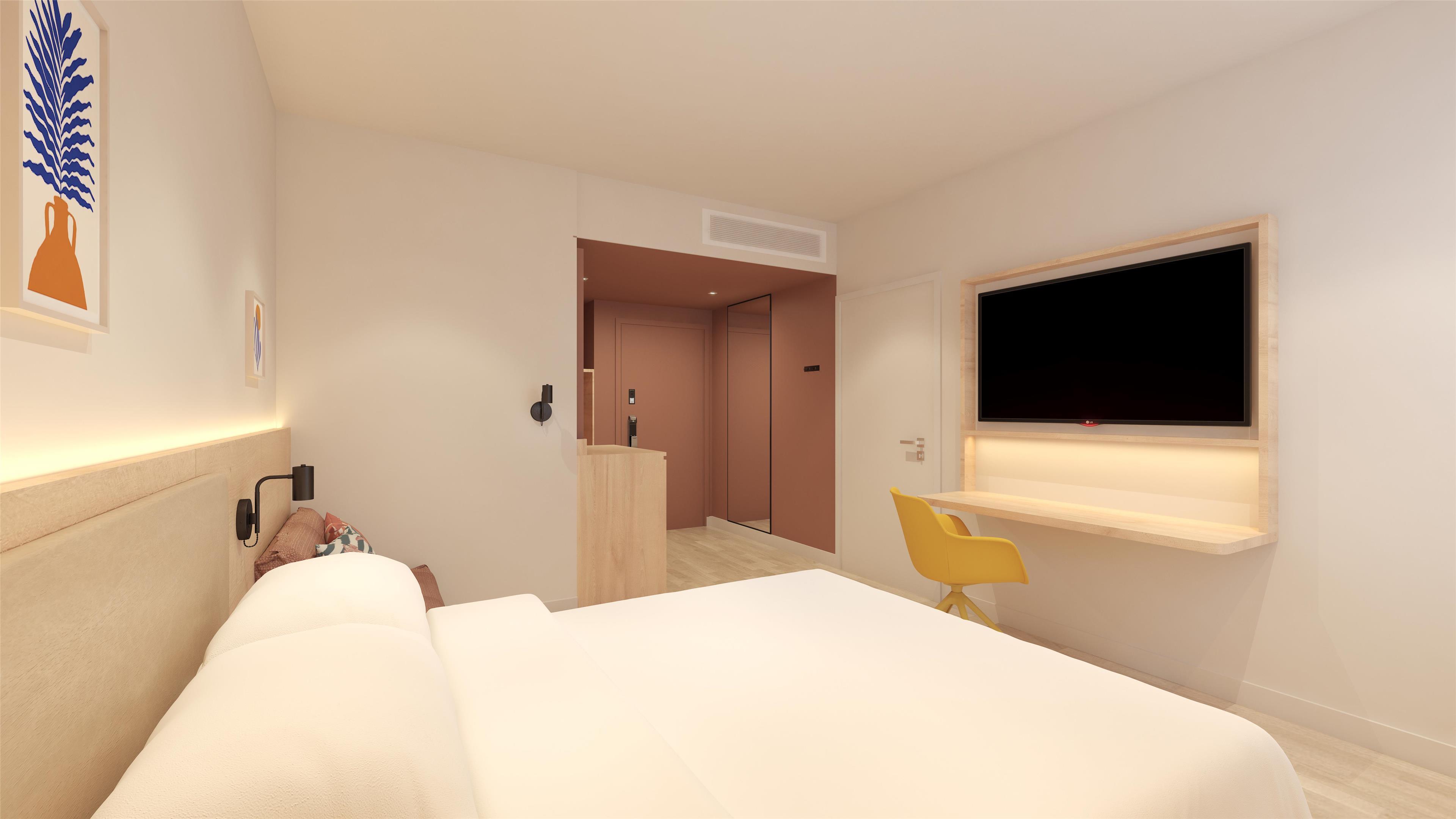 Double Queen Bed Non Smoking