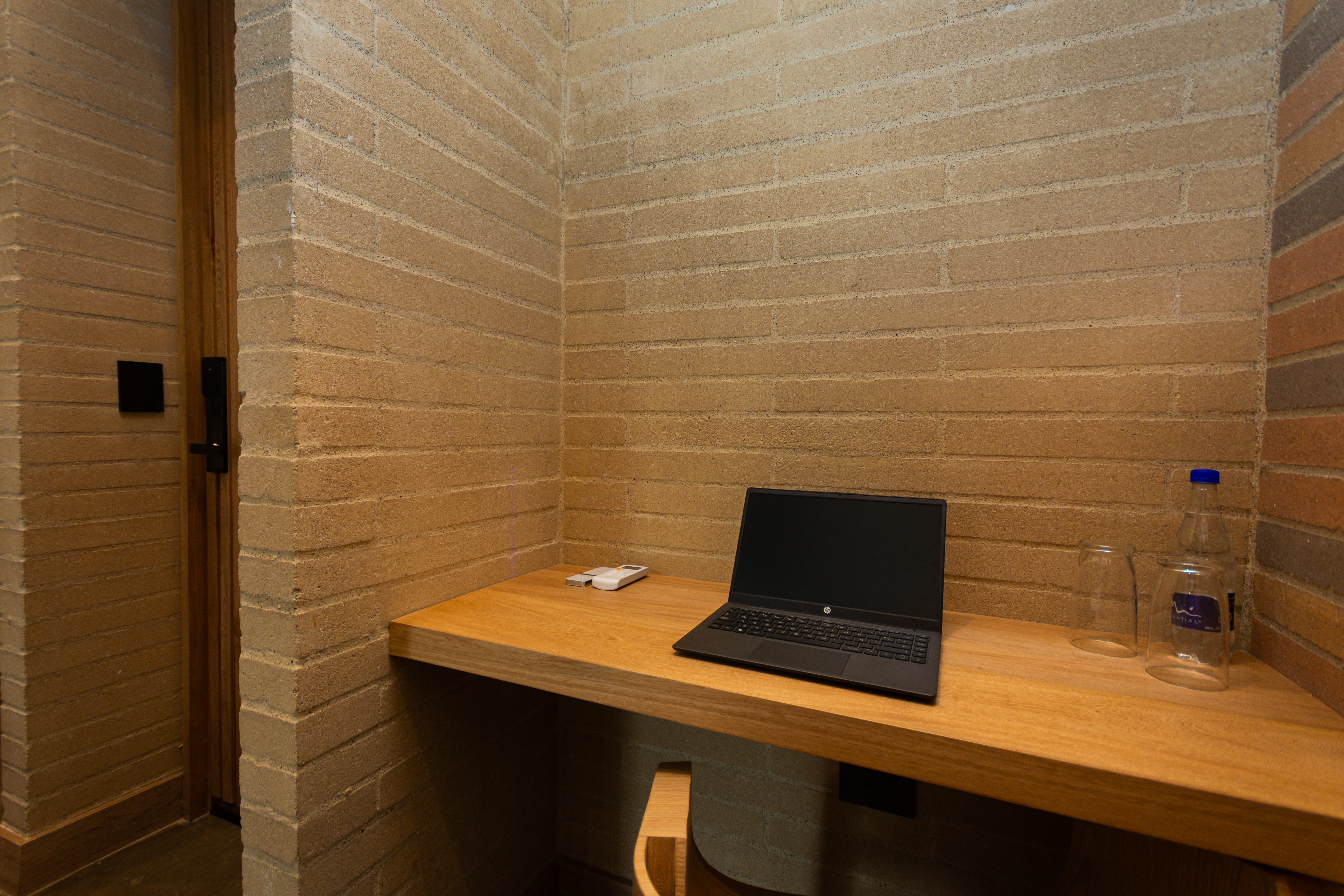 Twin Deluxe City View