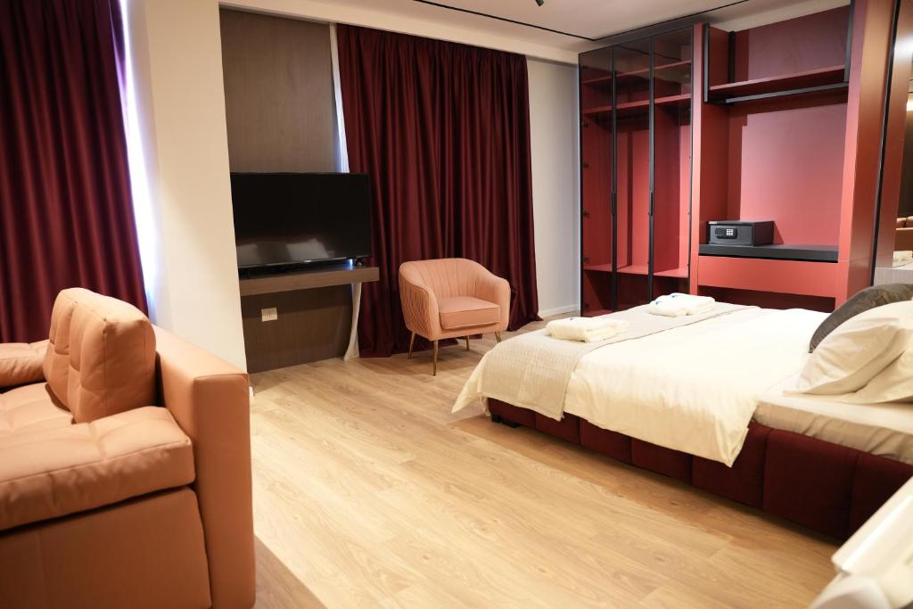 Double Deluxe City View