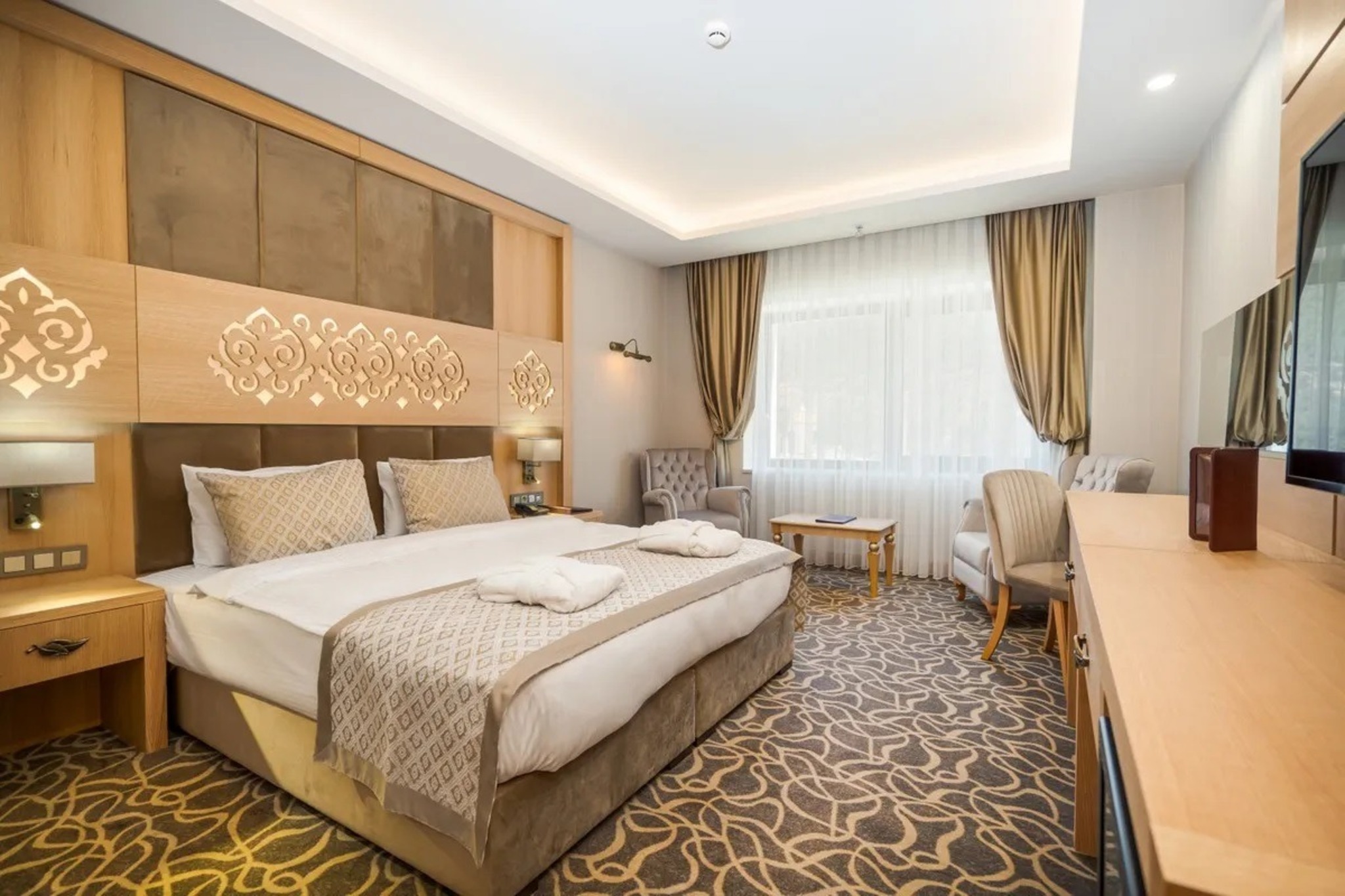 Family Room Classic Two Bedrooms