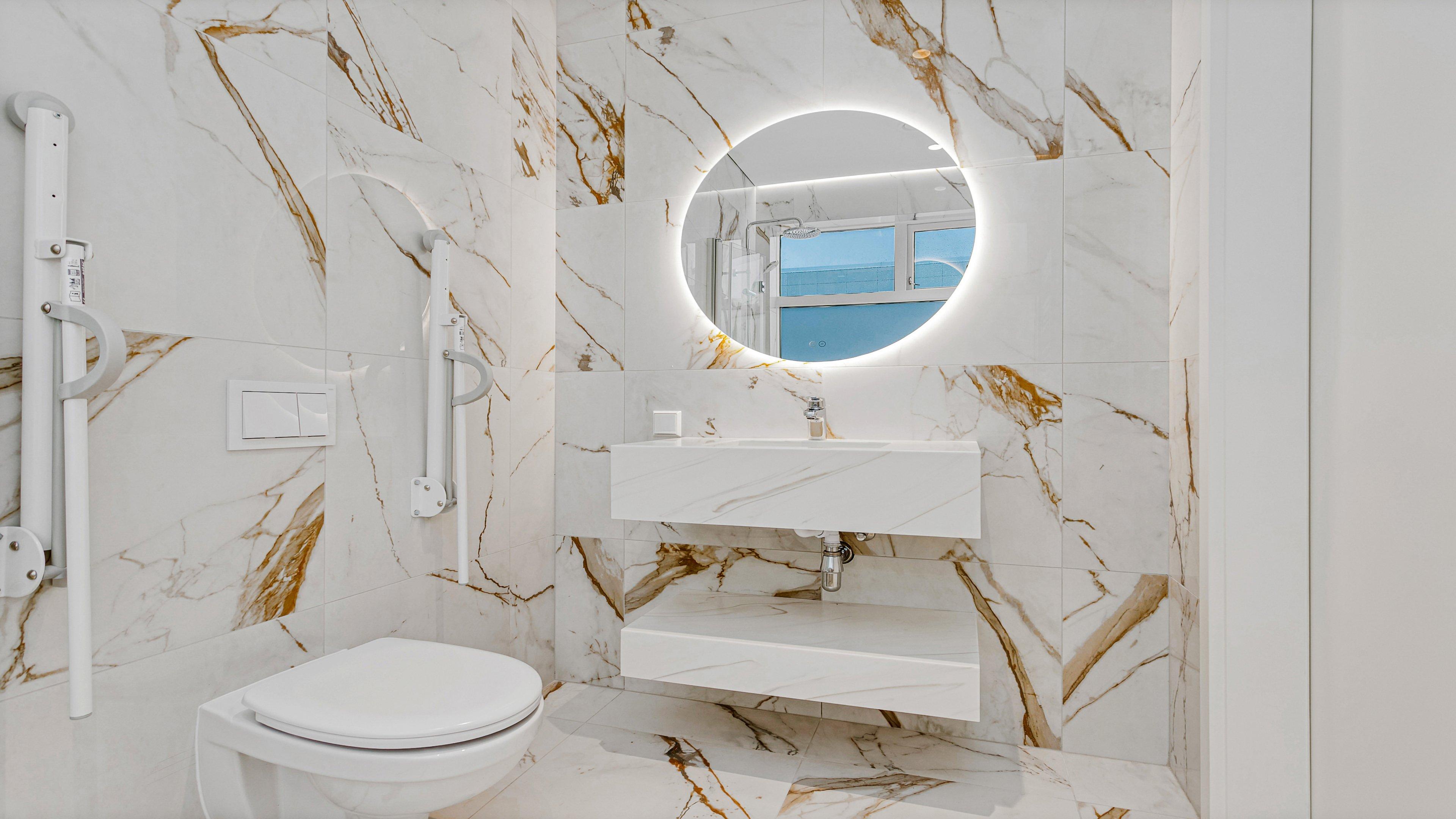 Studio Accessible with Kitchenette