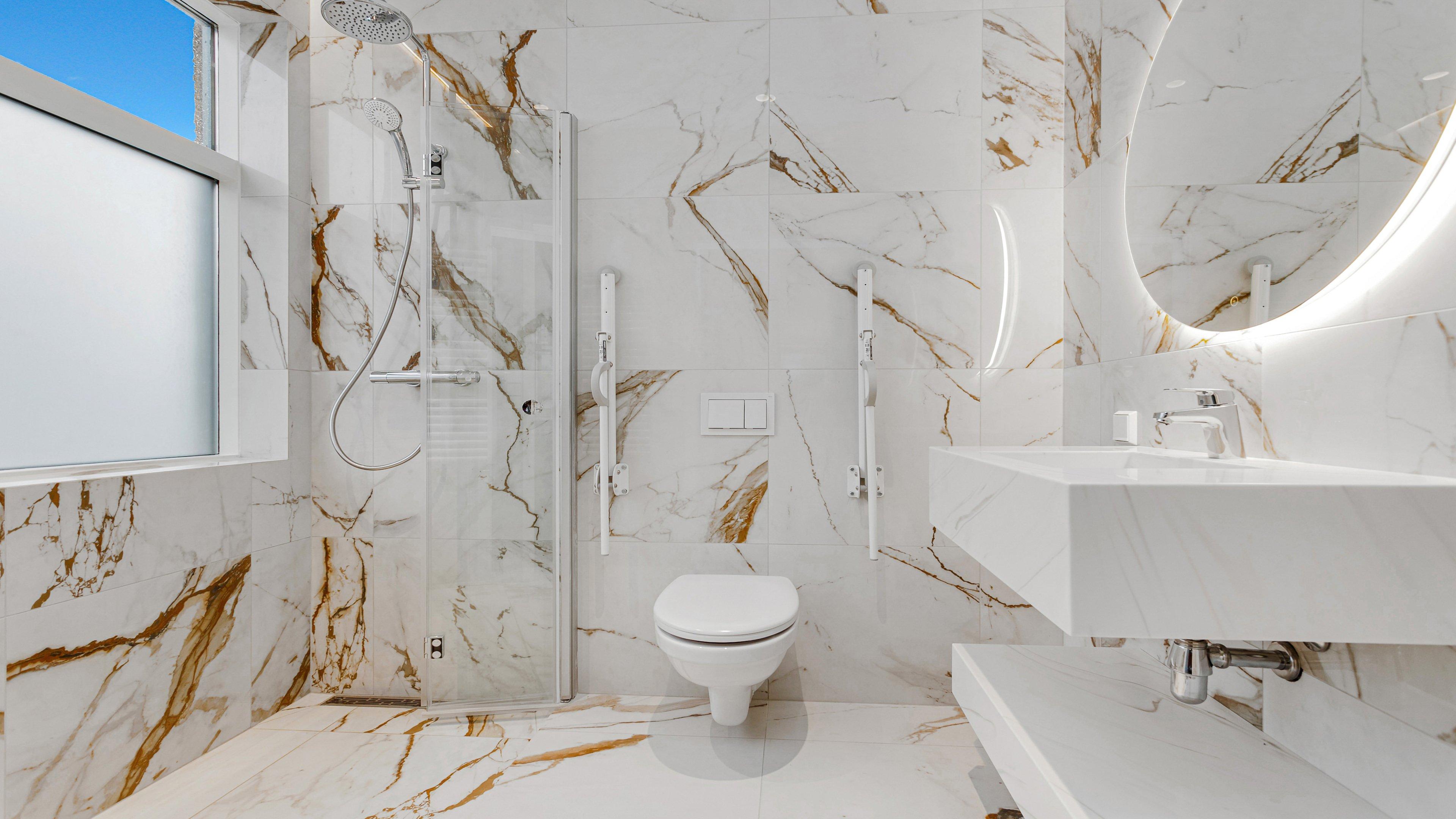 Studio Accessible with Kitchenette