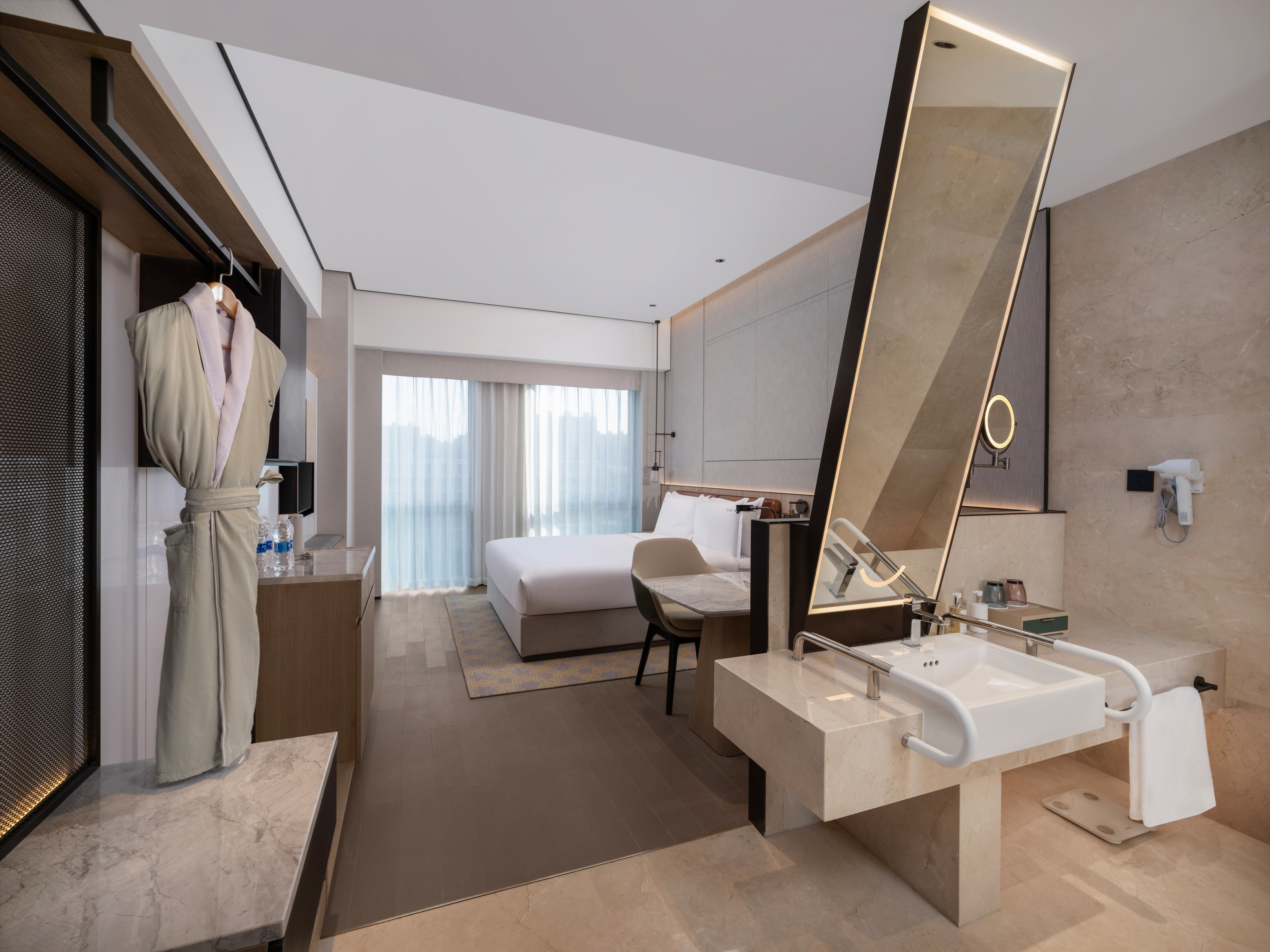 Double Accessible King Size Bed