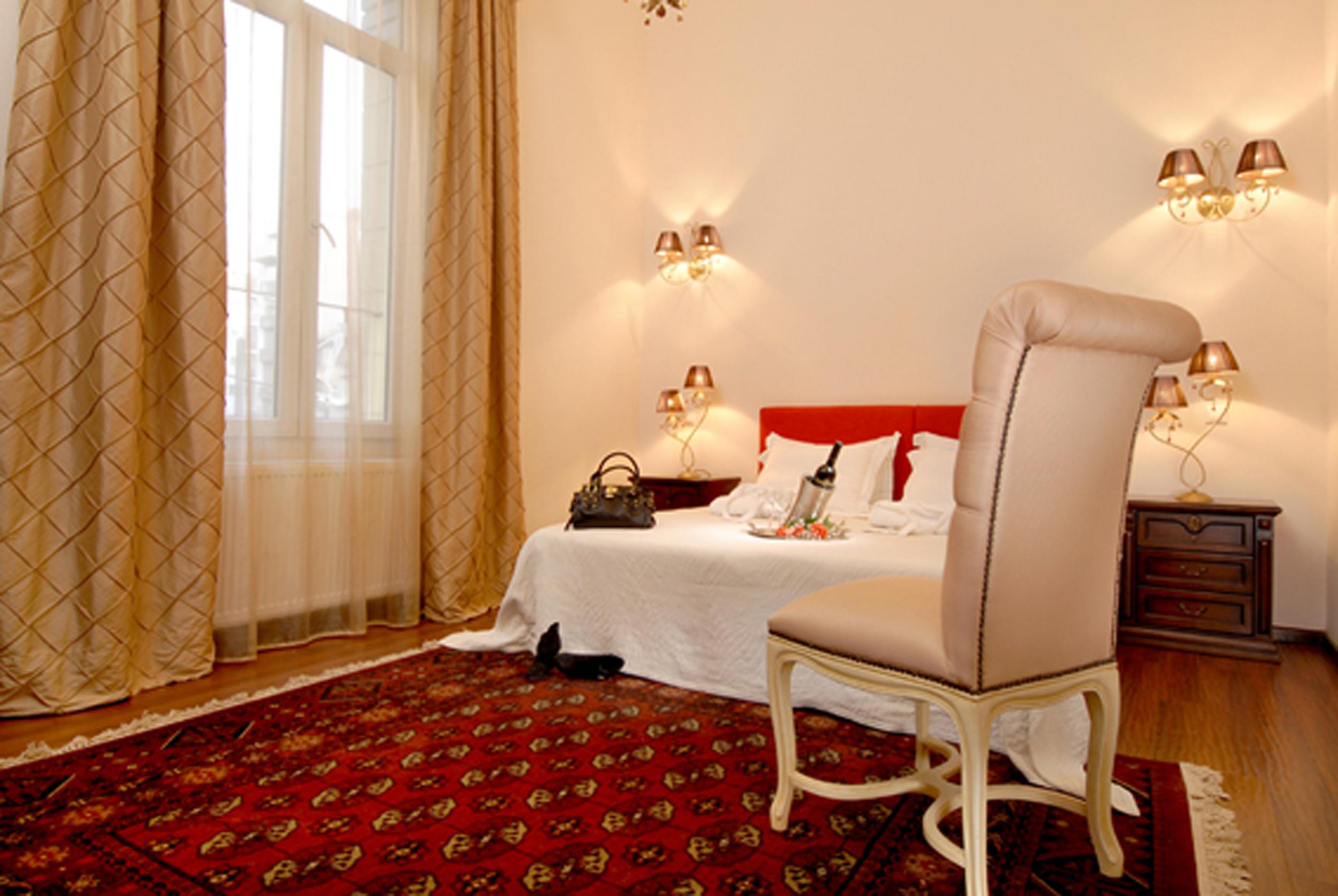 Double or Twin Deluxe