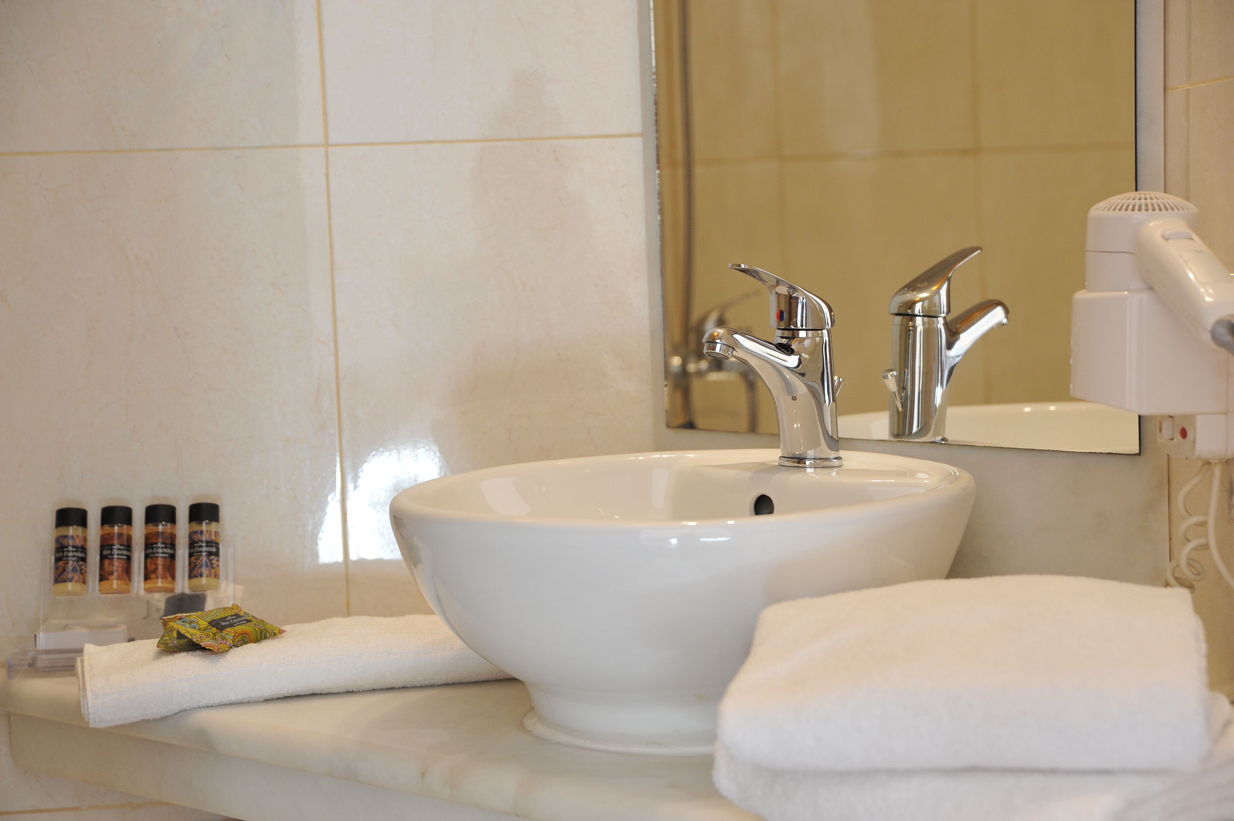 Double or Twin Standard