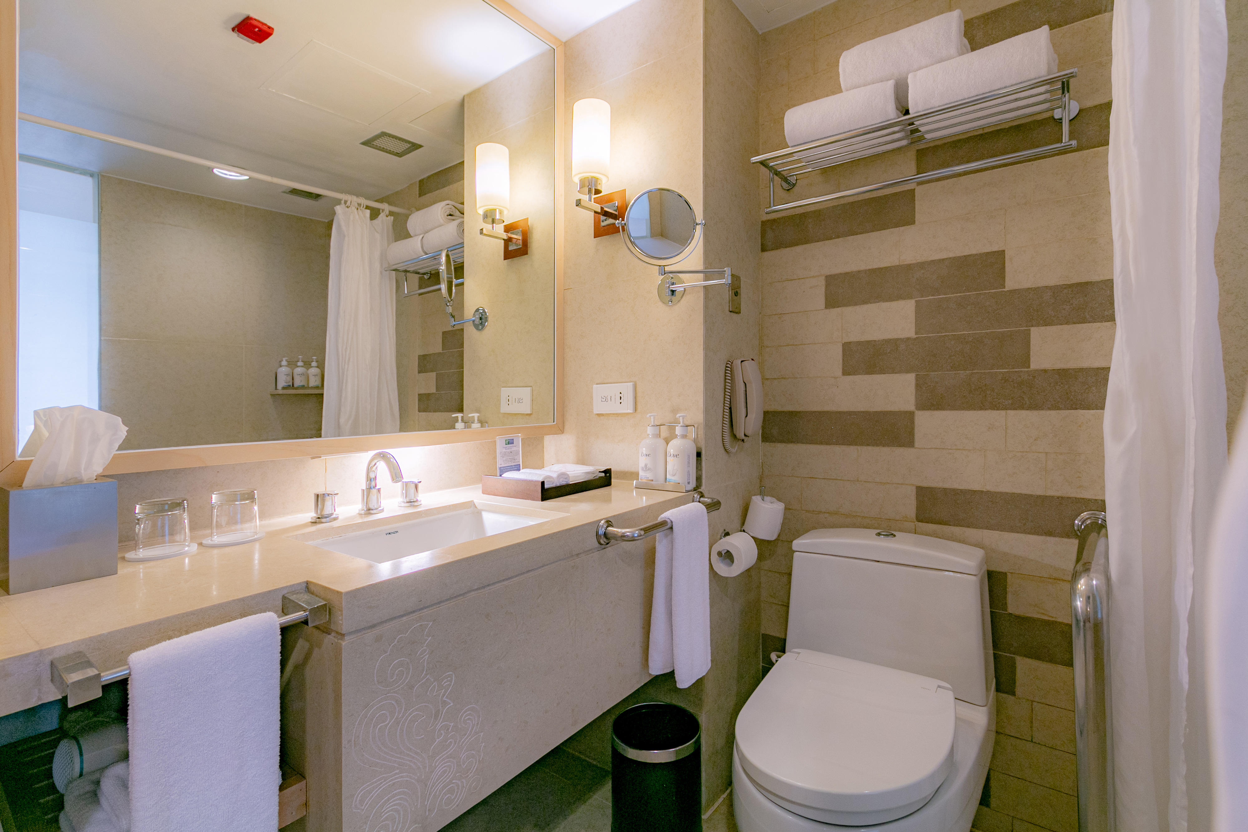 Double Accessible King Size Bed