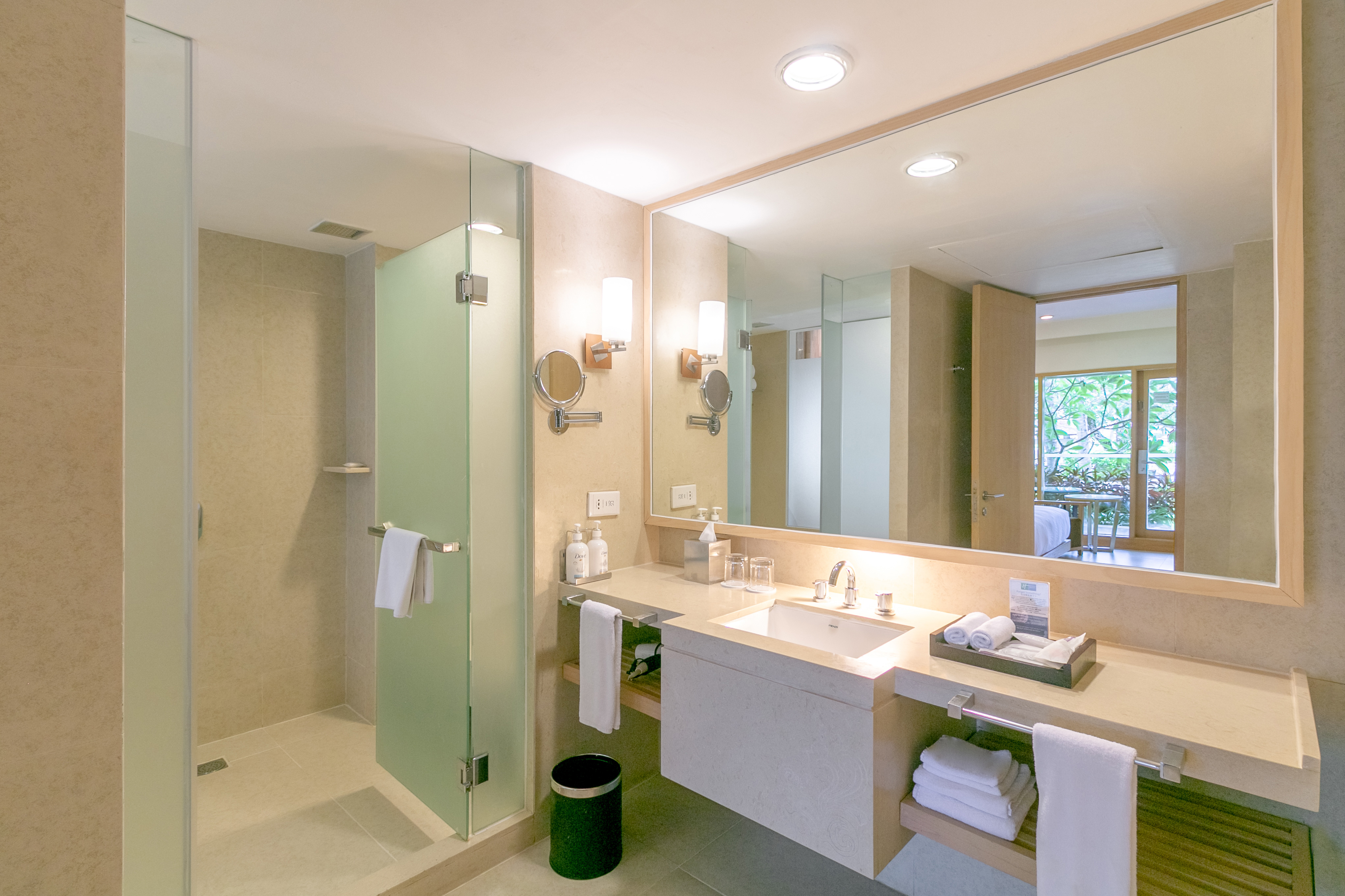 Suite Garden View One Bedroom