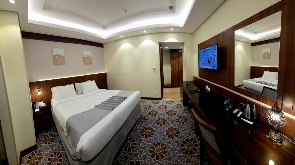 Double or Twin Deluxe