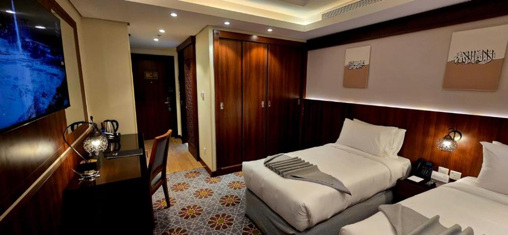 Double or Twin Deluxe