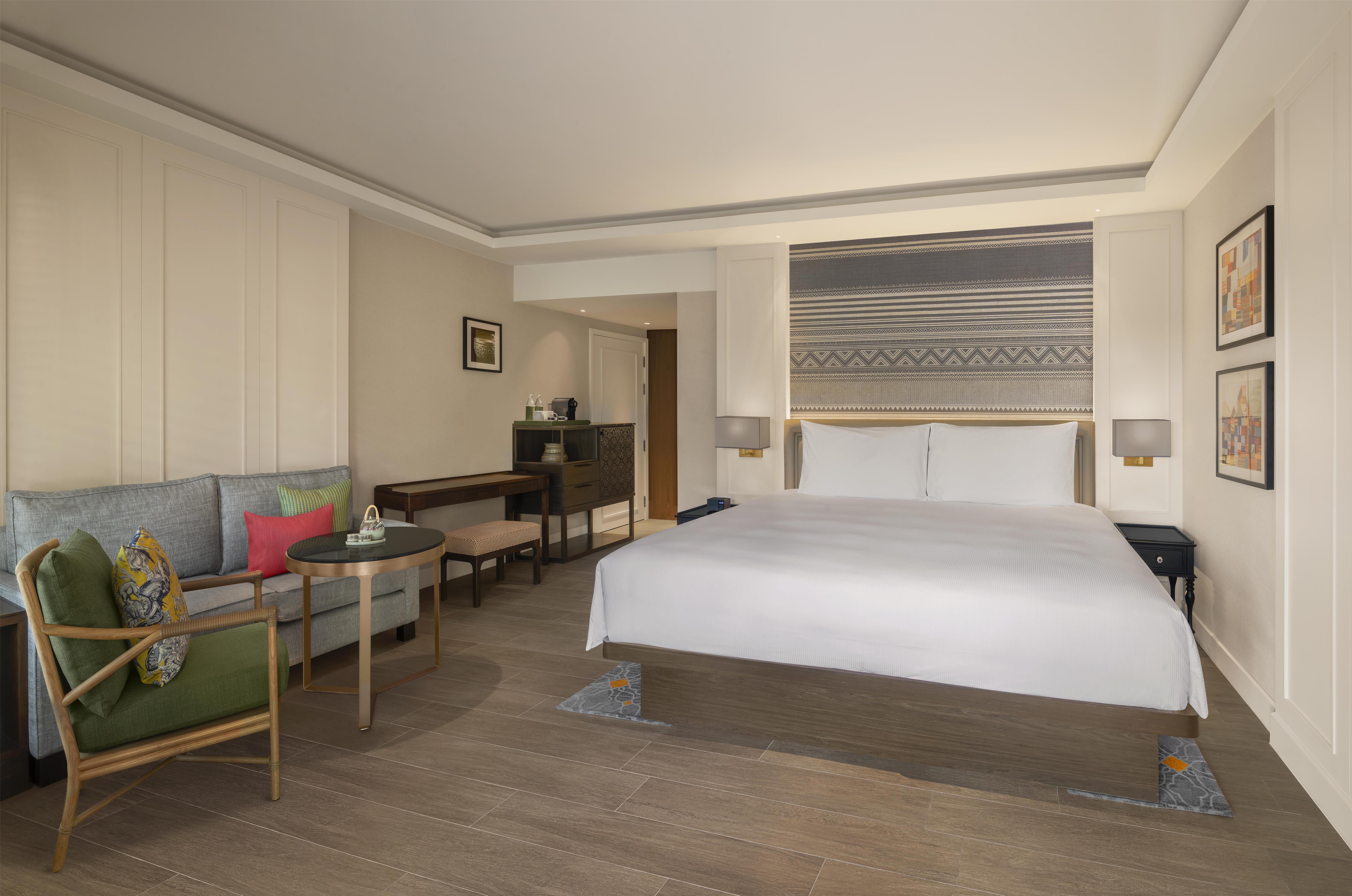 Double Accessible King Size Bed
