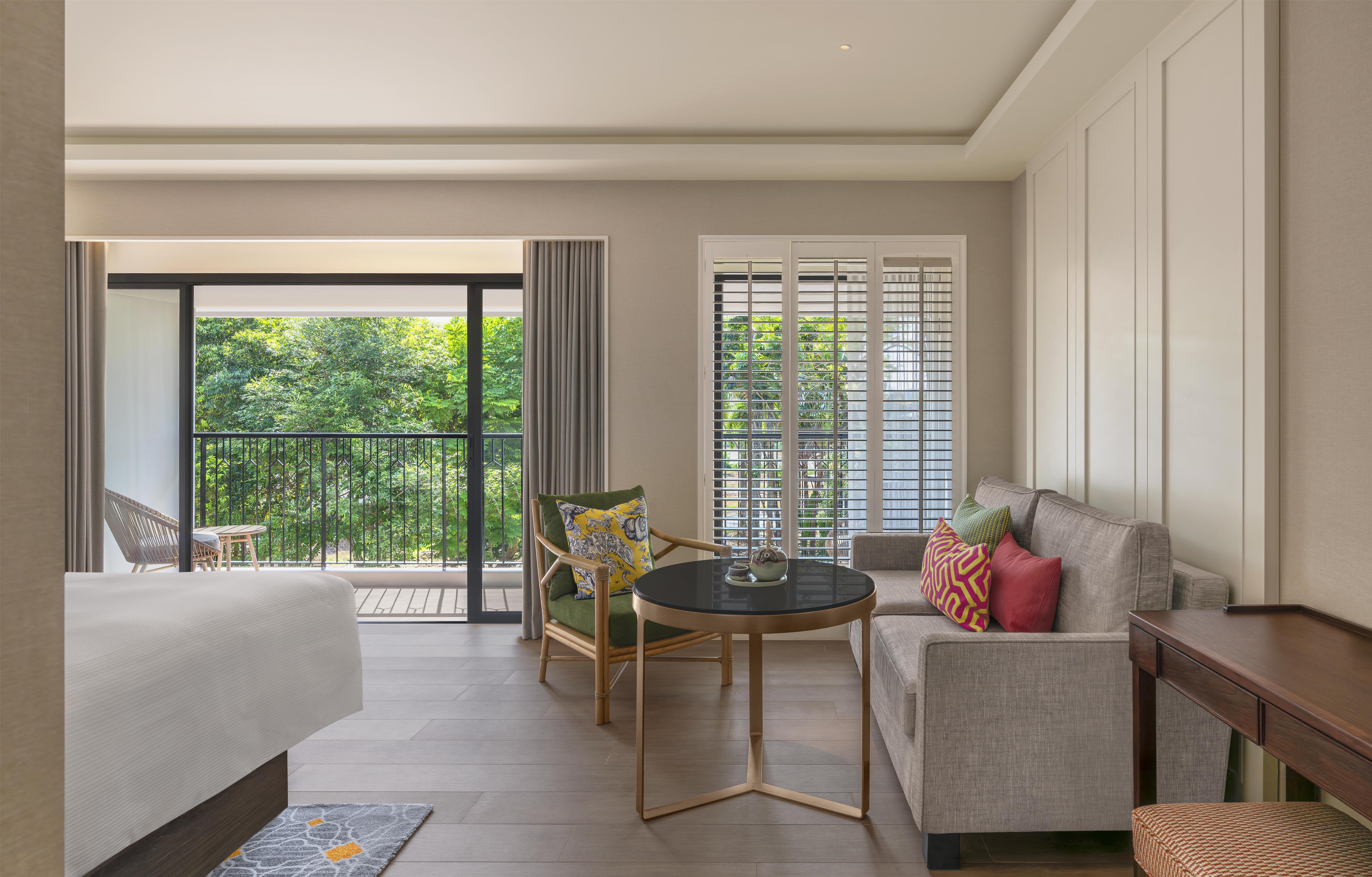 Double Deluxe King Bed