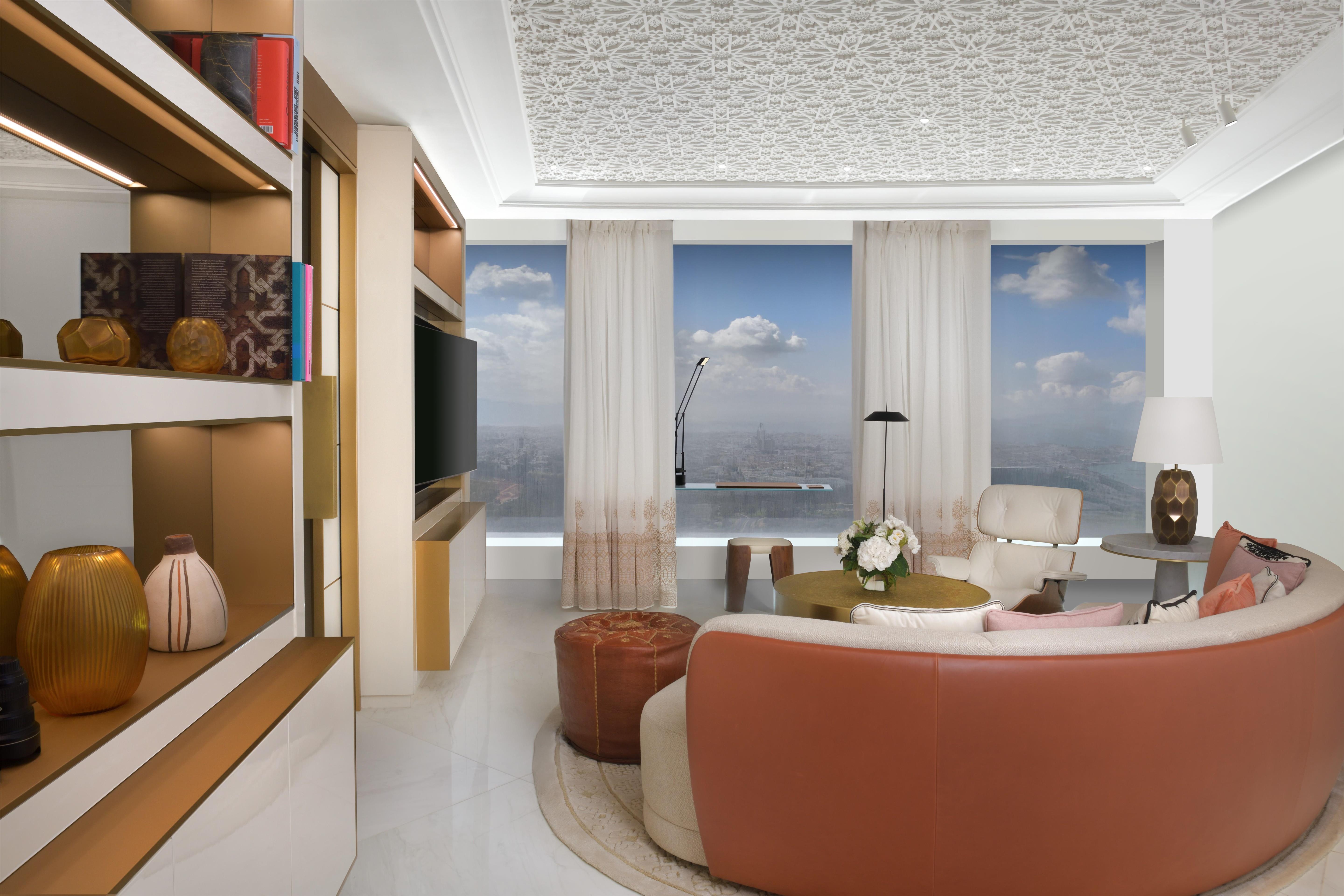 Suite with Views