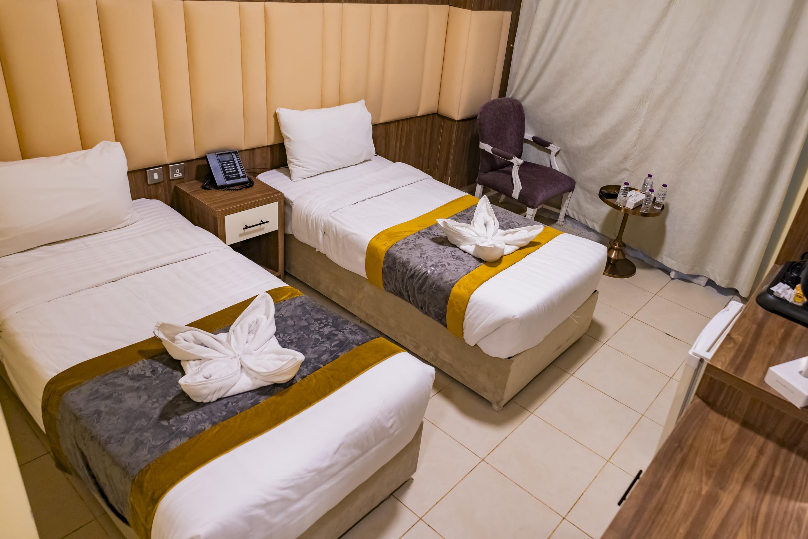 Double or Twin Standard