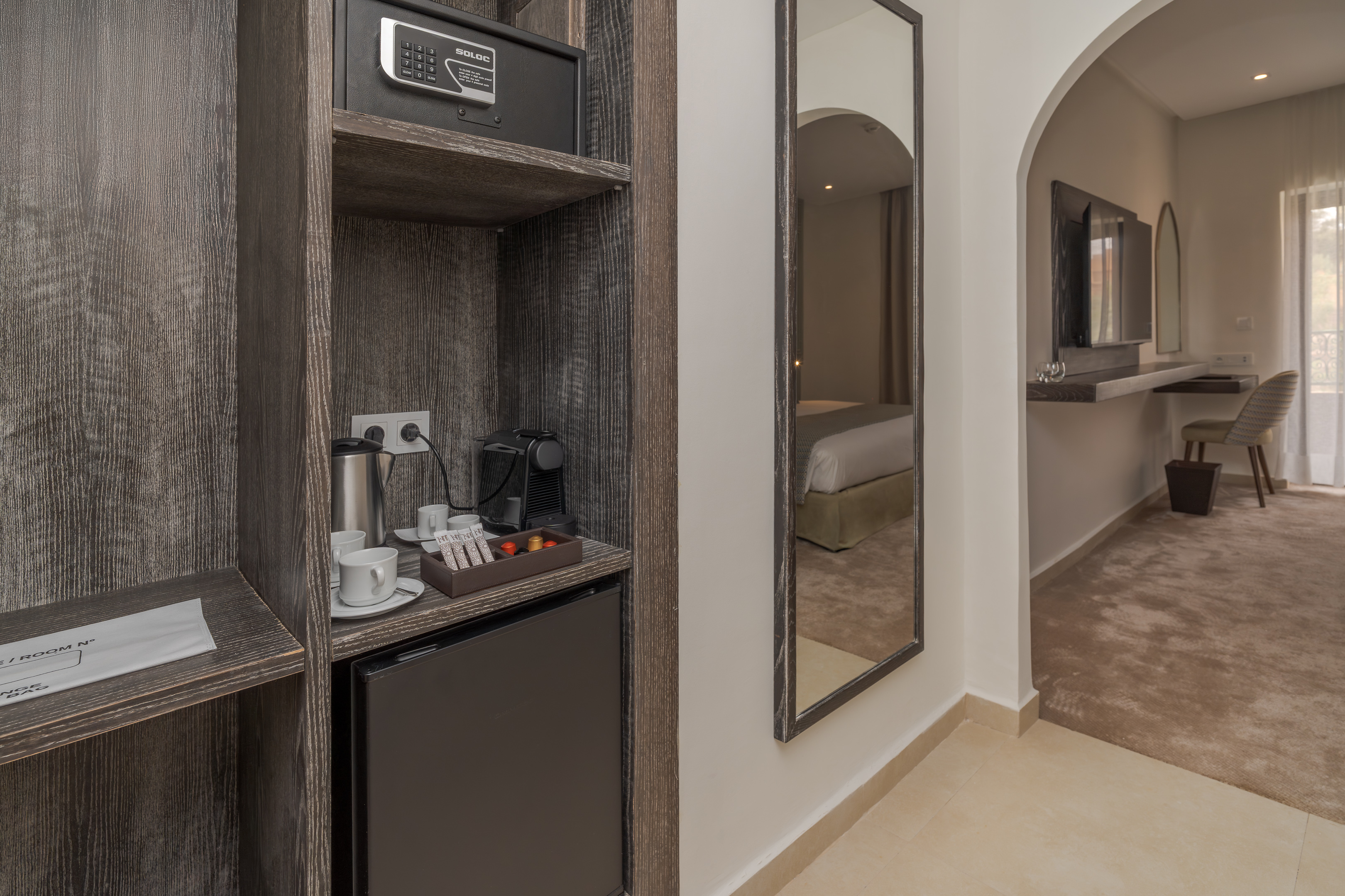 Double Deluxe King Bed