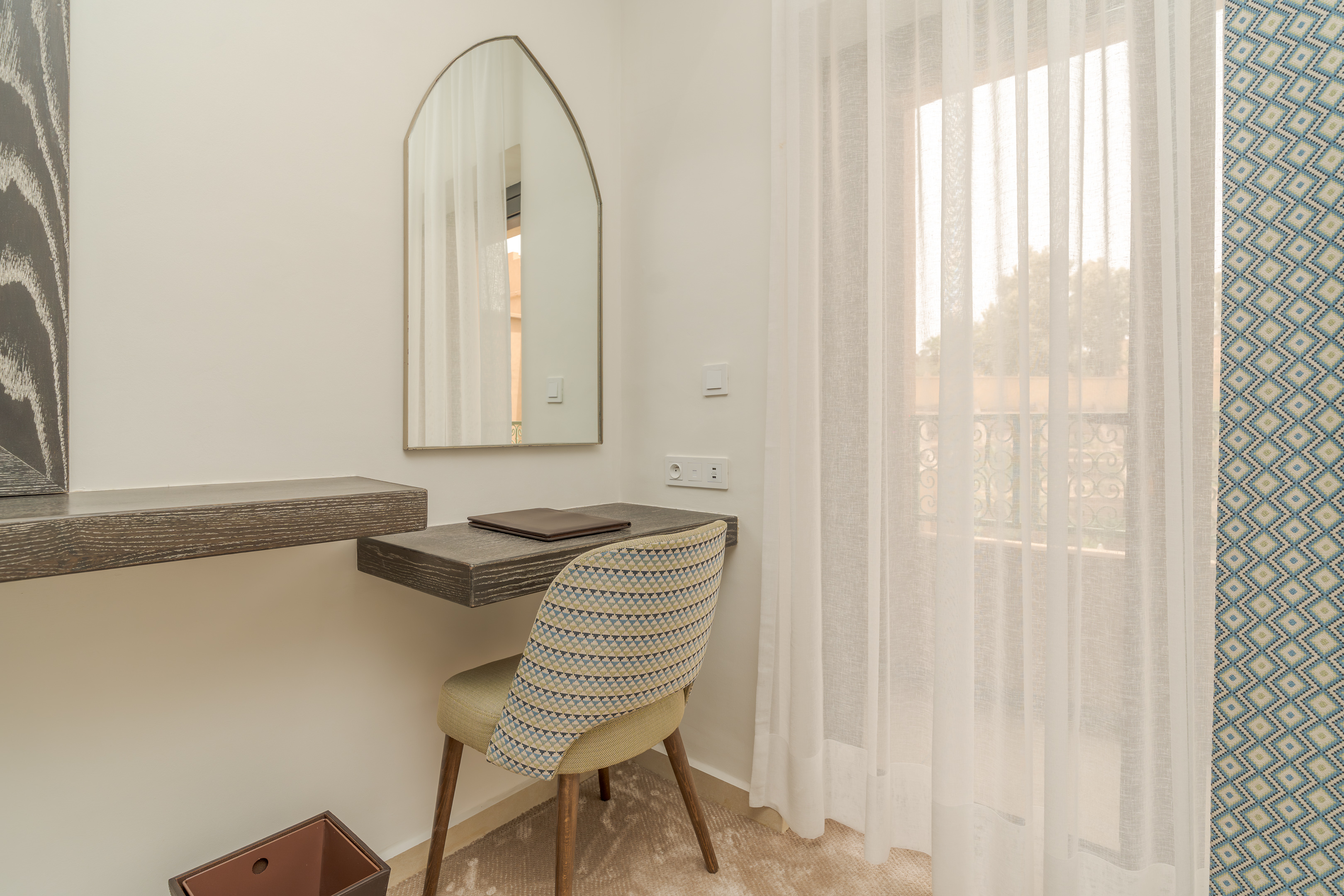 Double Deluxe King Bed