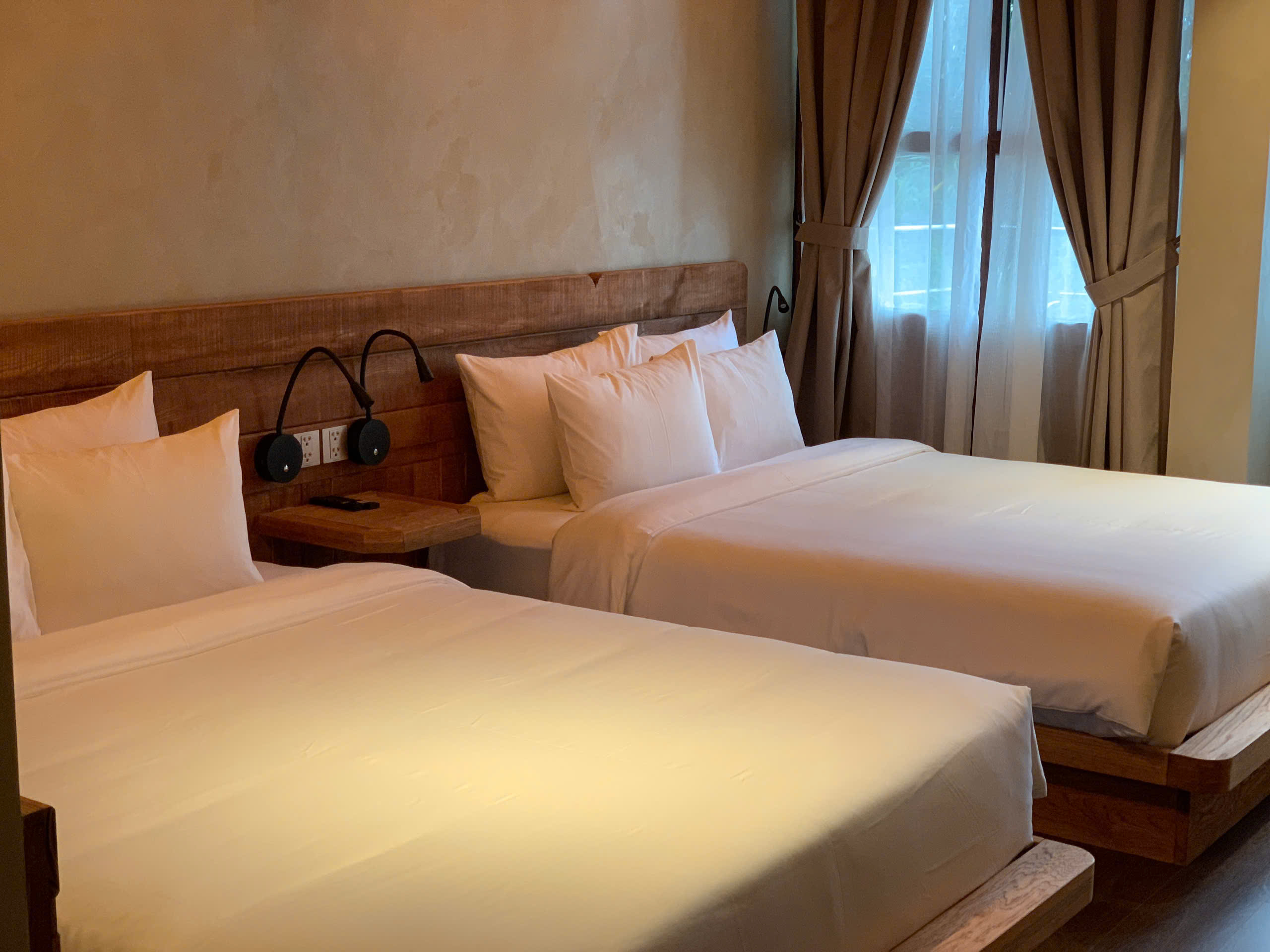 Family Room Two Queen Beds