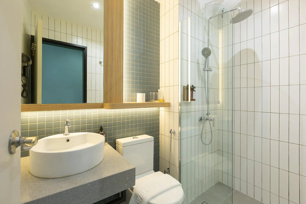 Double One Bedroom One Bathroom