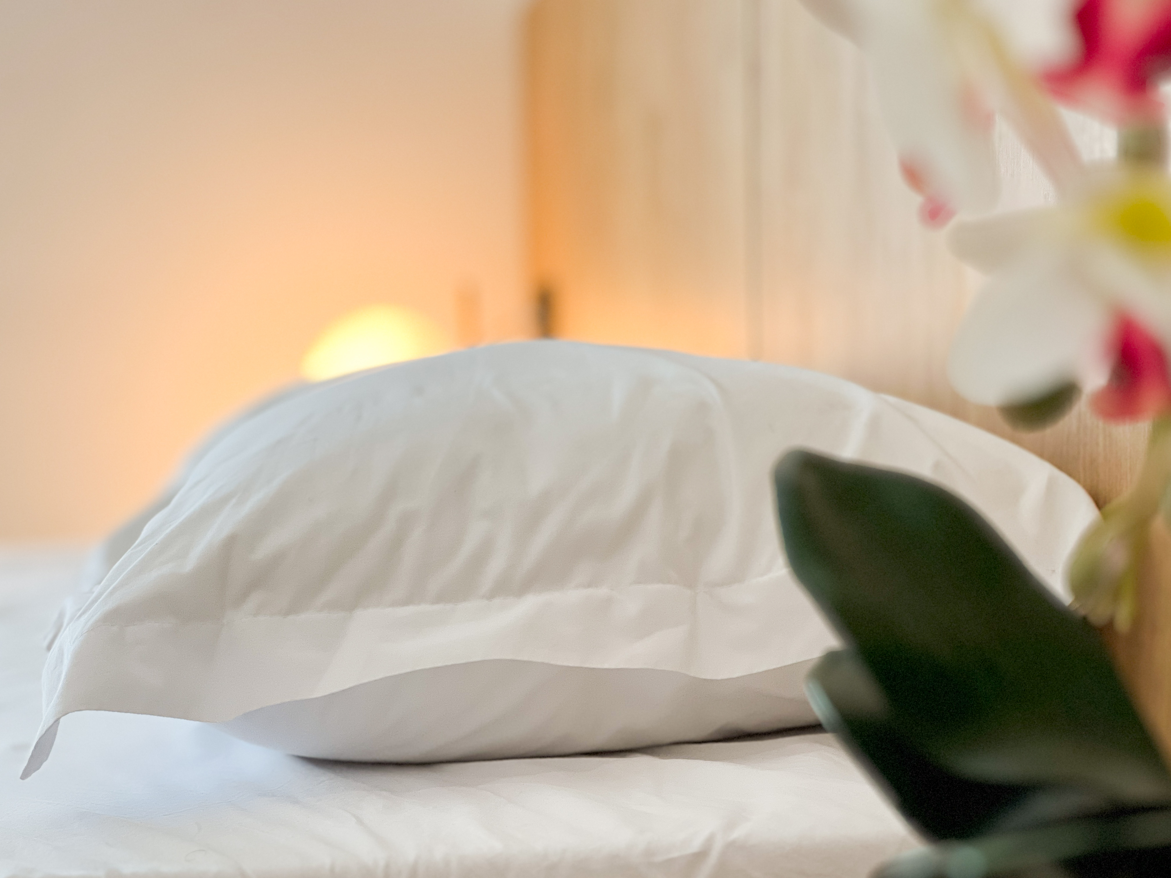 Double King Bed One Bedroom 