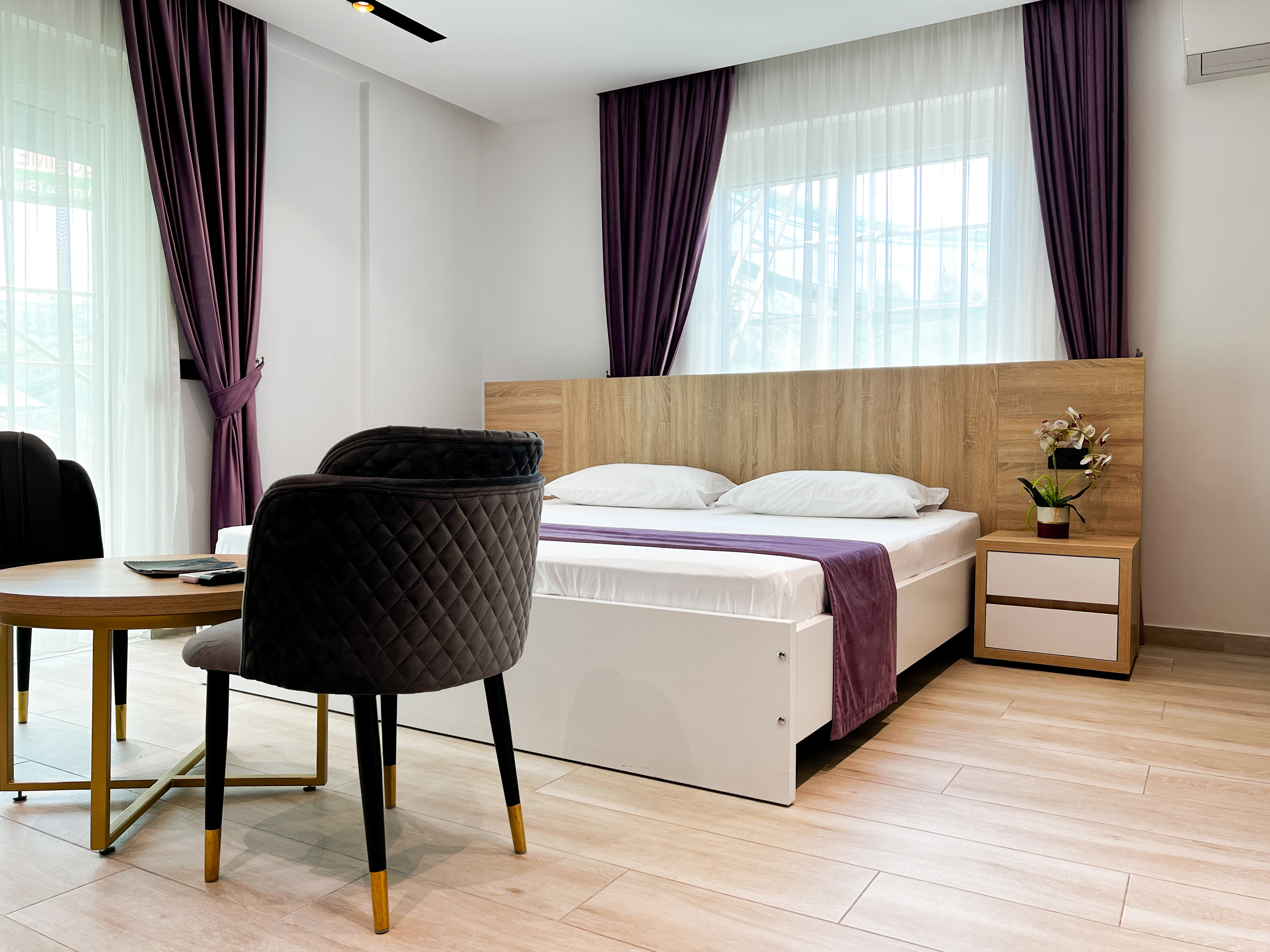 Double King Size Bed