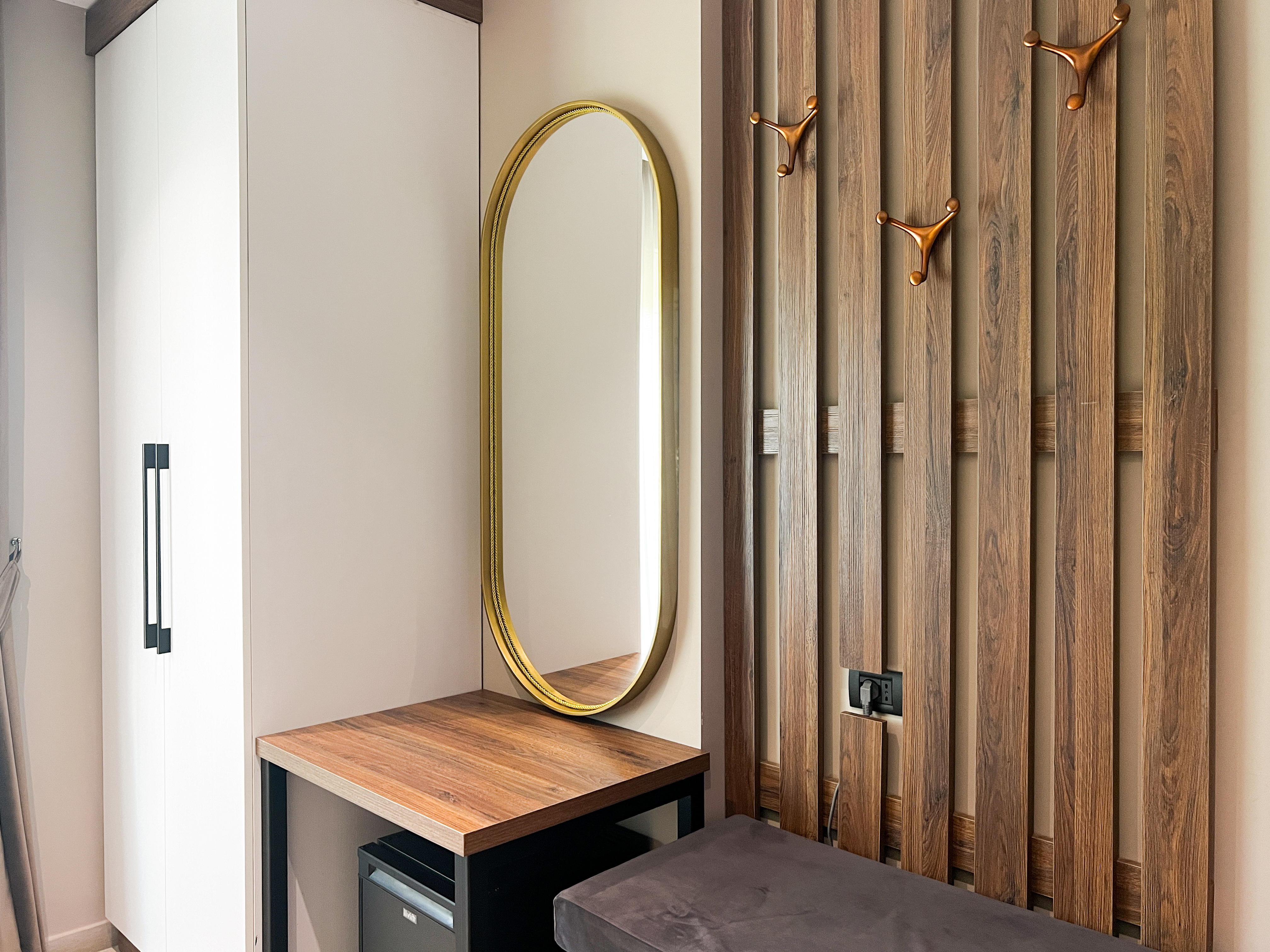 Double Deluxe King Bed