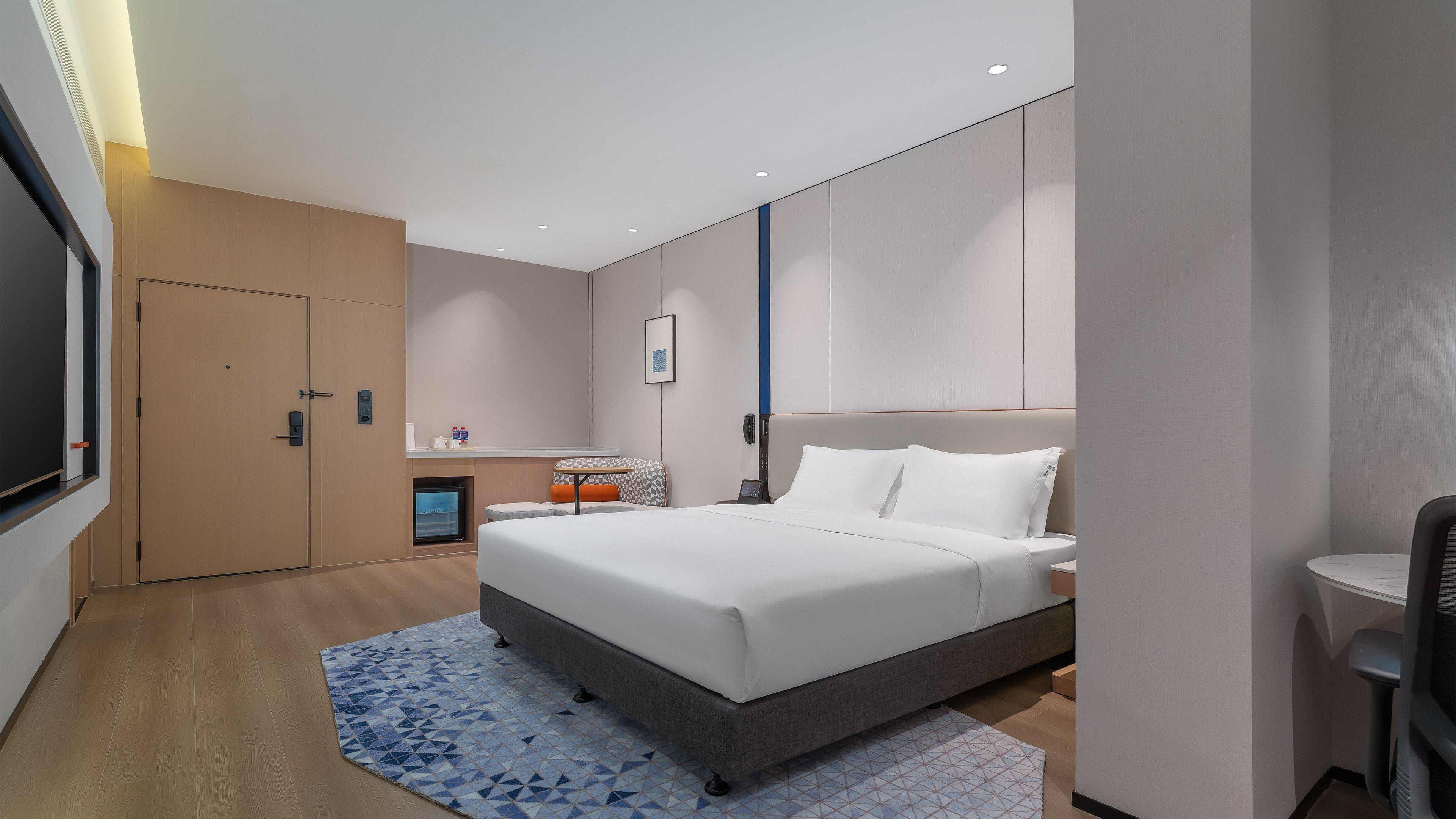 Double King Size Bed
