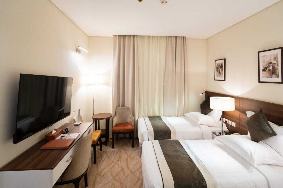 Double or Twin Standard