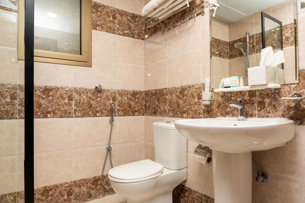 Double or Twin Standard